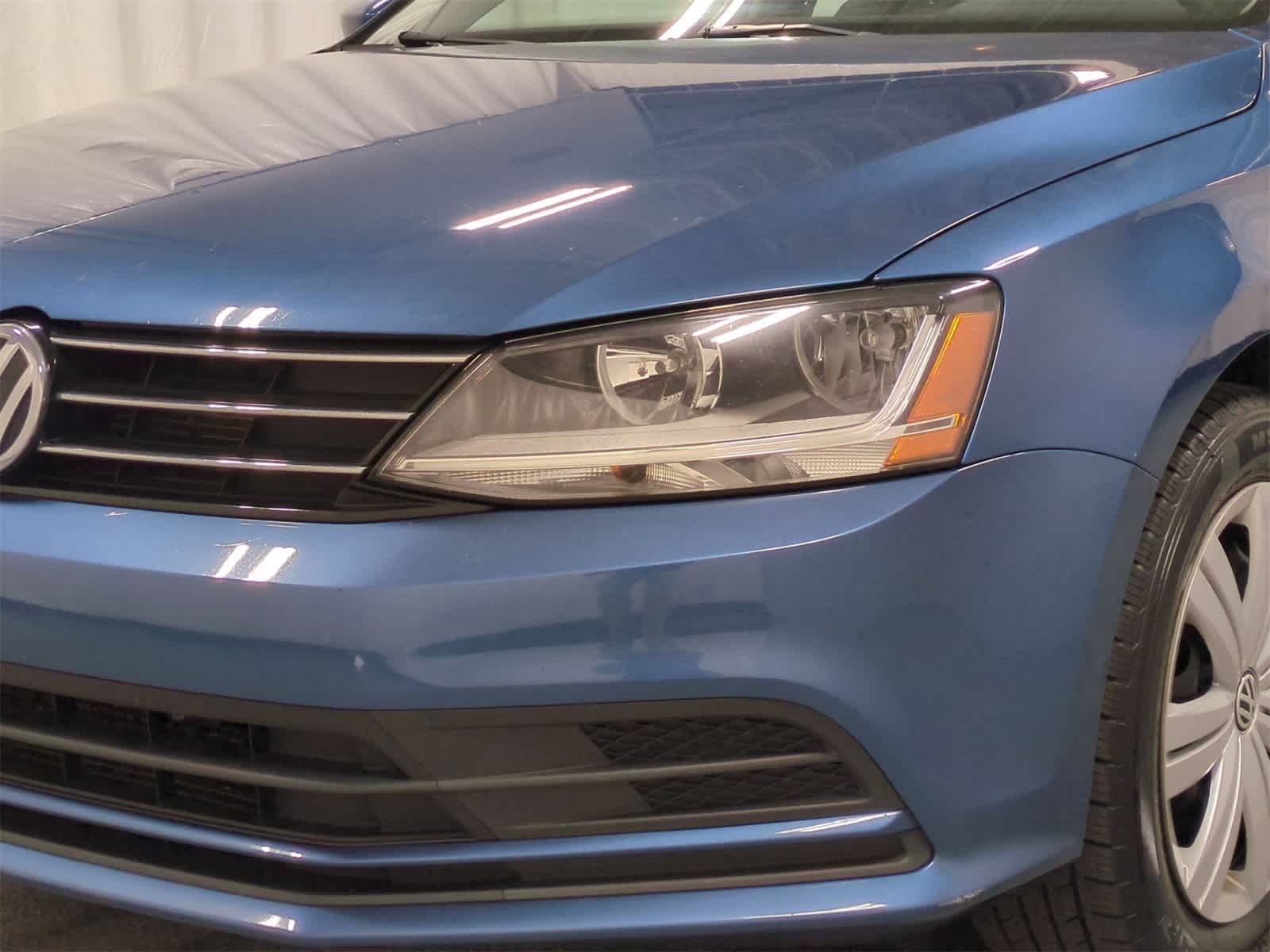 2017 Volkswagen Jetta S 11