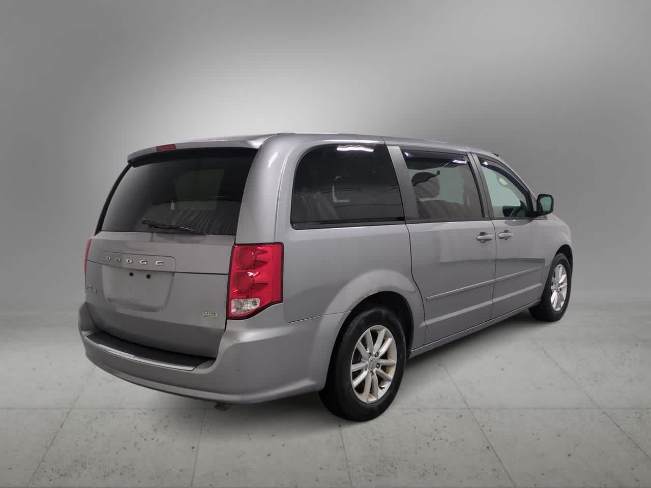 Thumbnail: 2013 Dodge Grand Caravan - 8