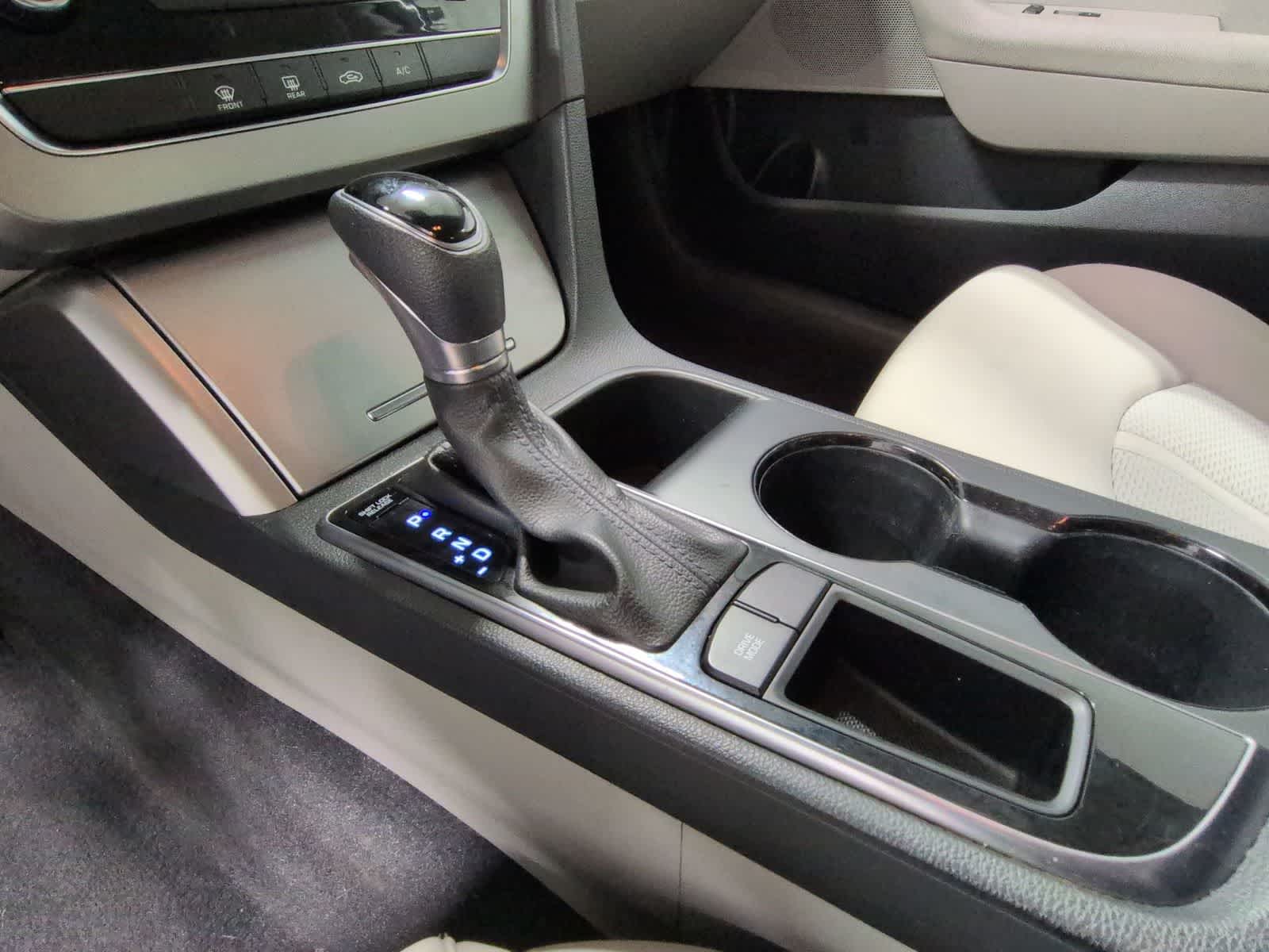 Thumbnail: 2017 Hyundai Sonata - 29