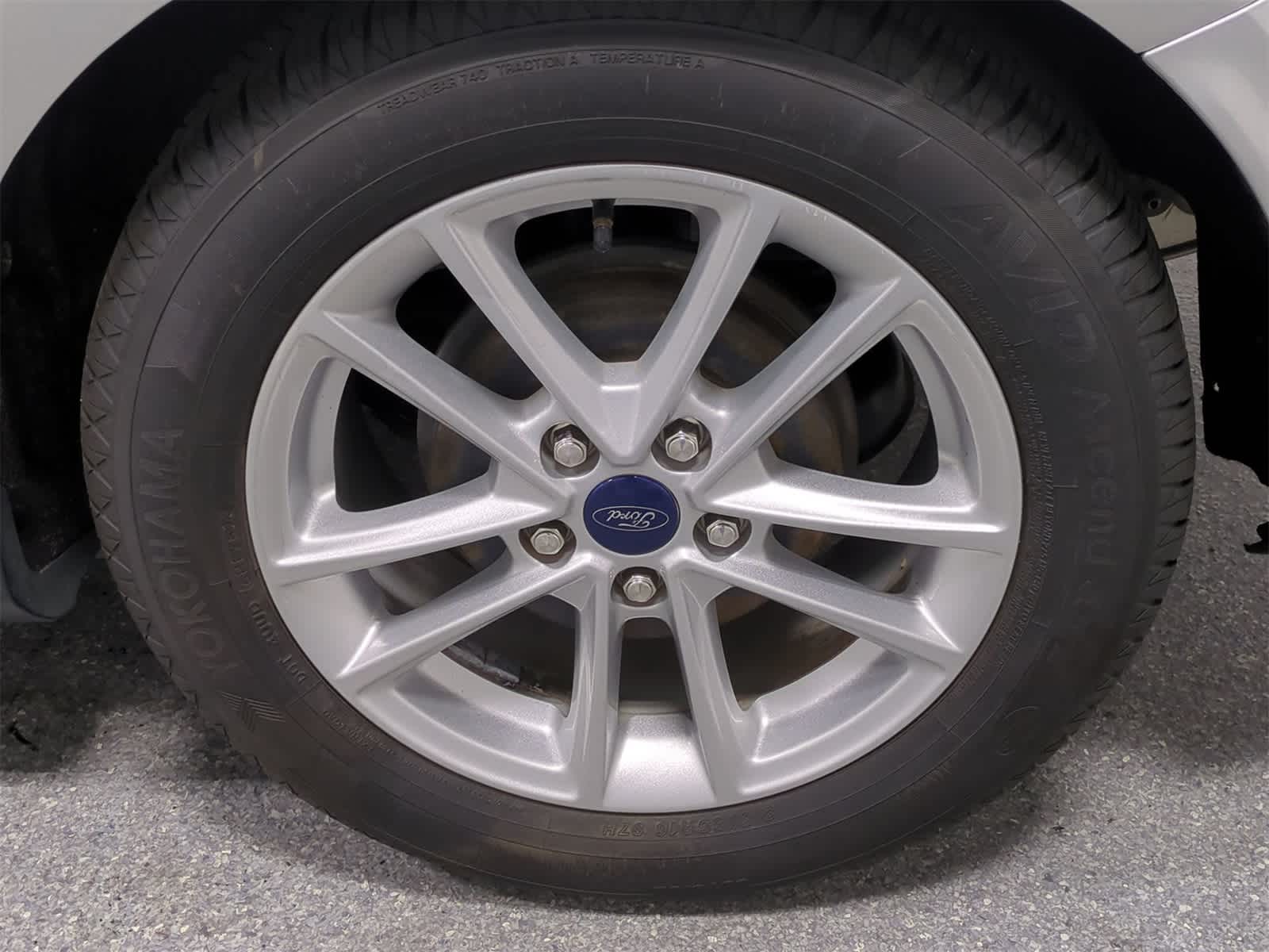 Thumbnail: 2016 Ford Focus - 14