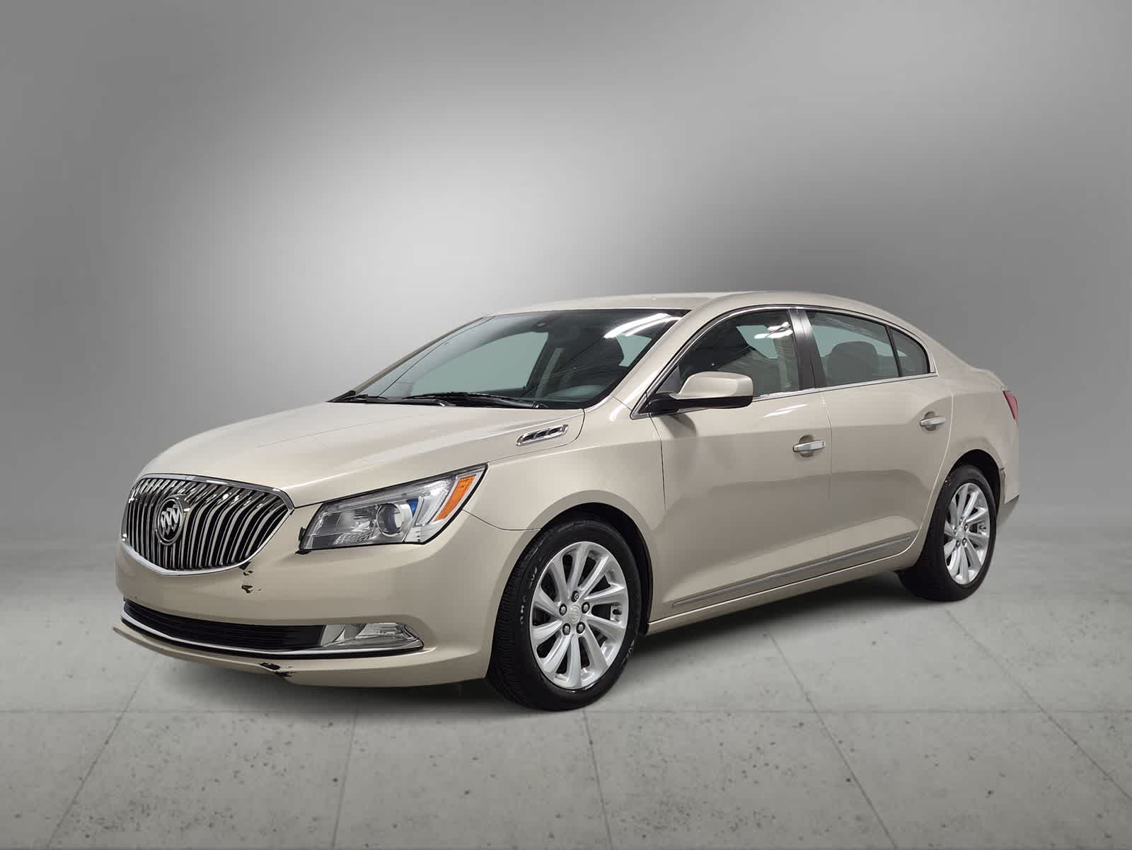 Thumbnail: 2015 Buick LaCrosse - 4