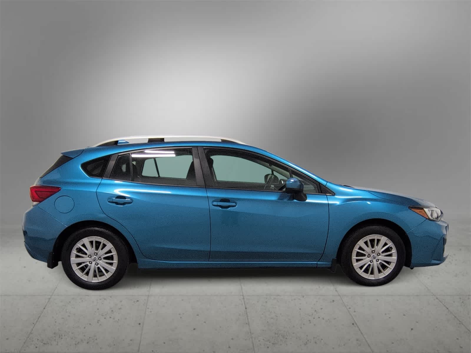 Thumbnail: 2018 Subaru Impreza - 9