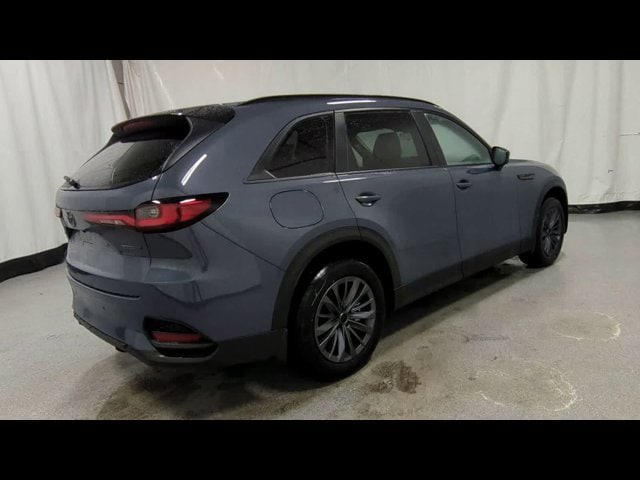 Thumbnail: 2026 Mazda CX-70 - 8
