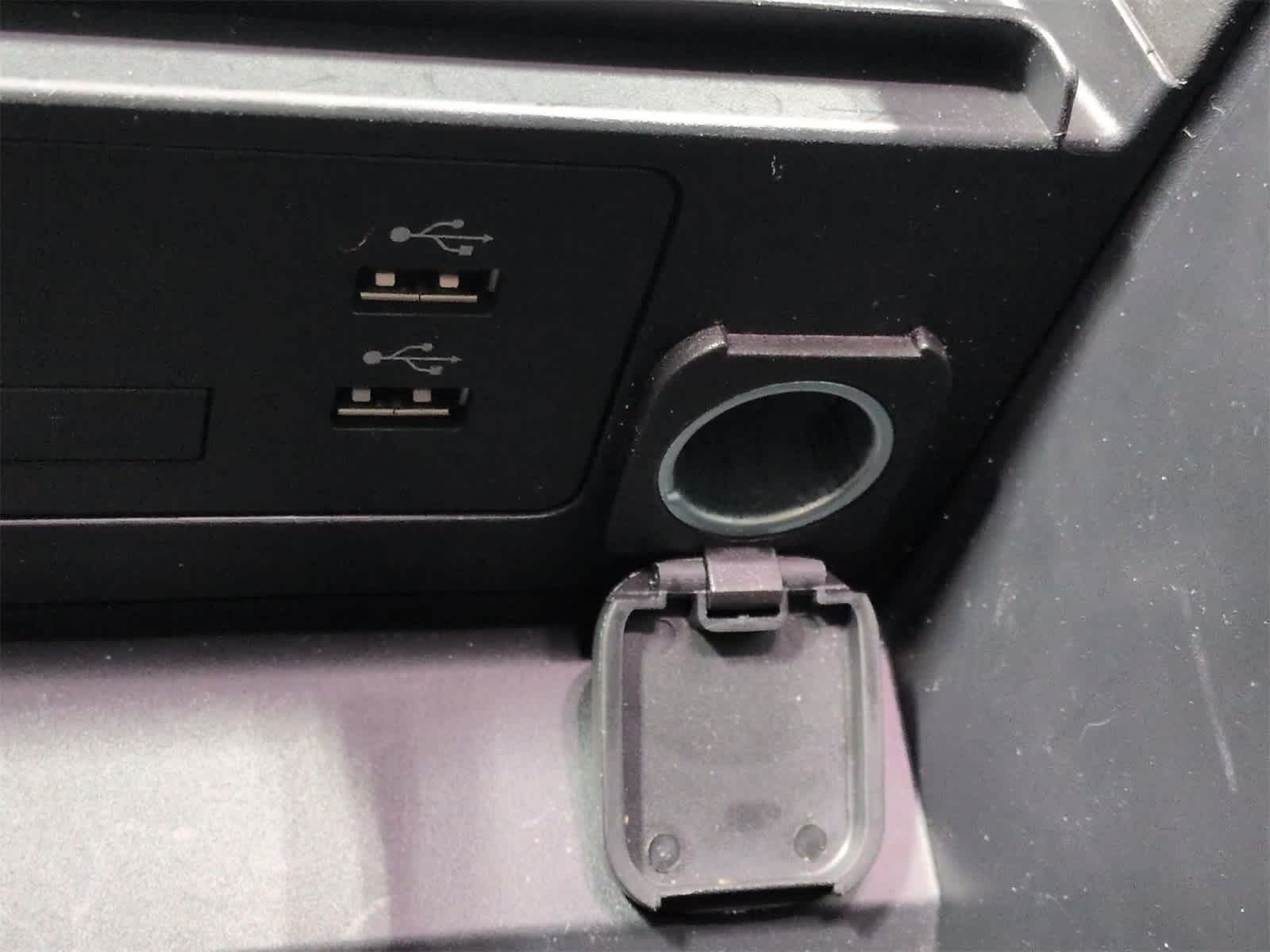 Thumbnail: 2023 Mazda CX-30 - 32