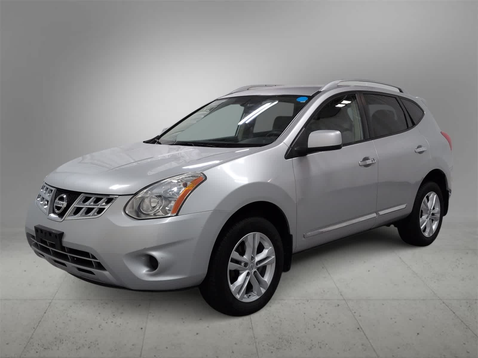 Thumbnail: 2013 Nissan Rogue - 4