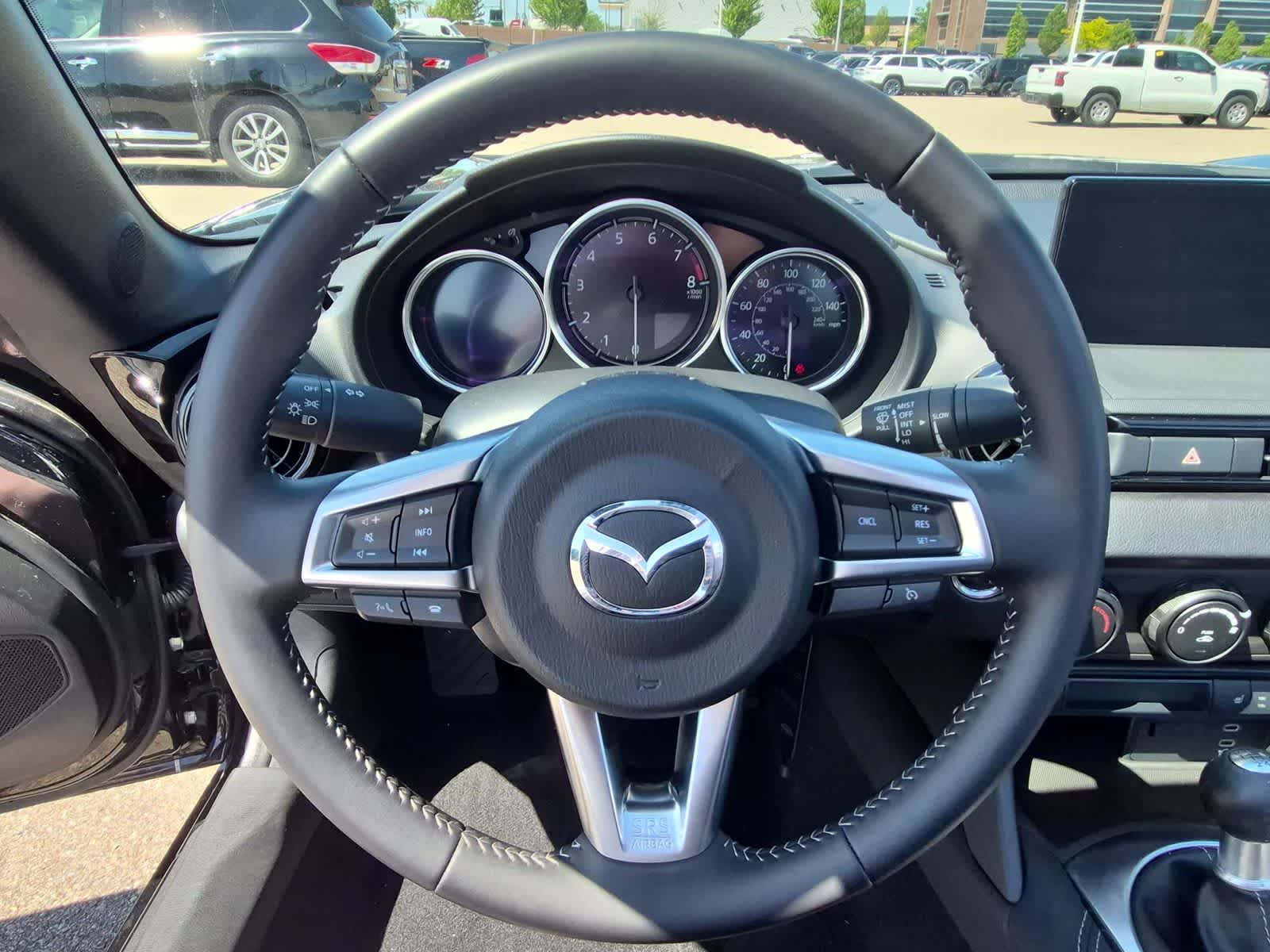 Thumbnail: 2025 Mazda MX-5 Miata - 19