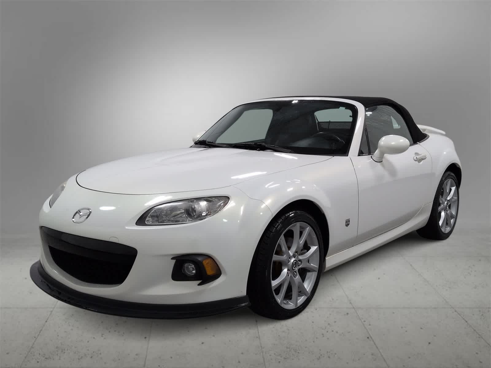 Thumbnail: 2013 Mazda MX-5 Miata - 4