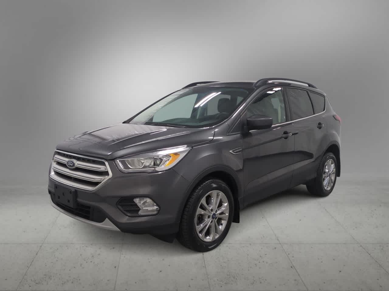 Thumbnail: 2019 Ford Escape - 4