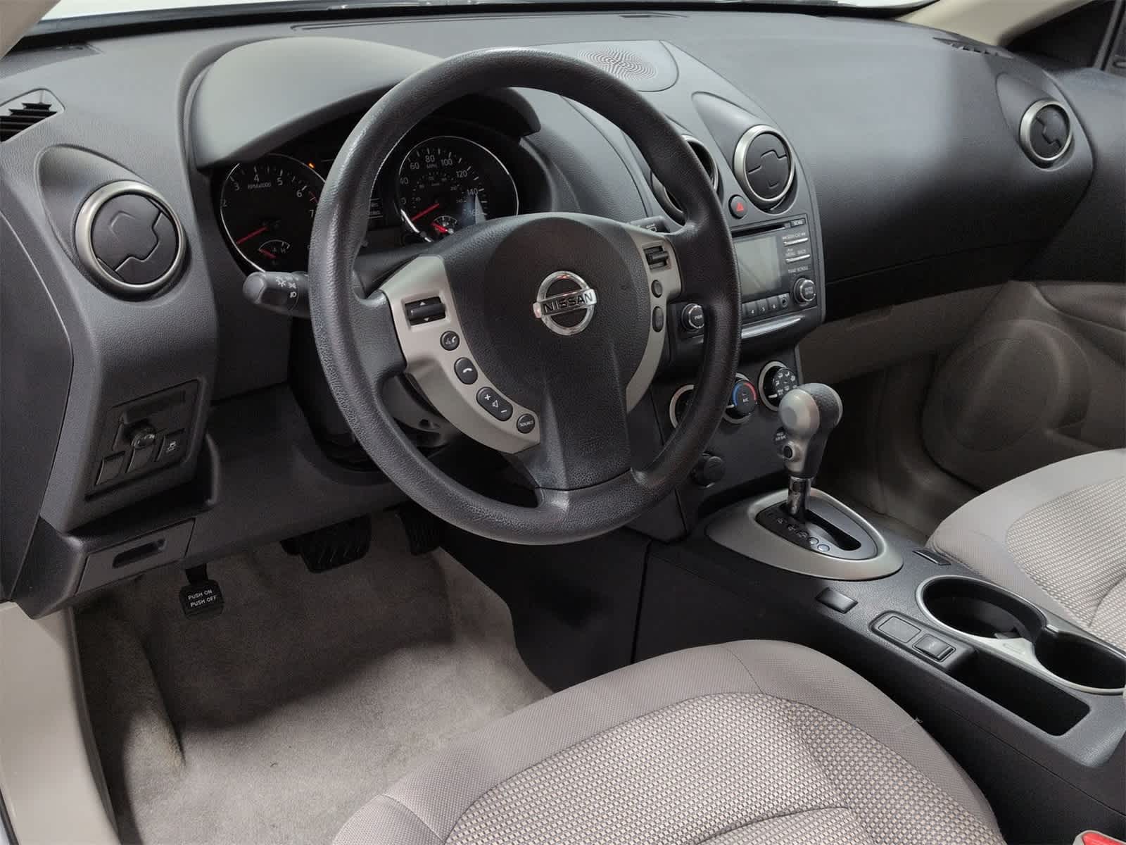 Thumbnail: 2013 Nissan Rogue - 10