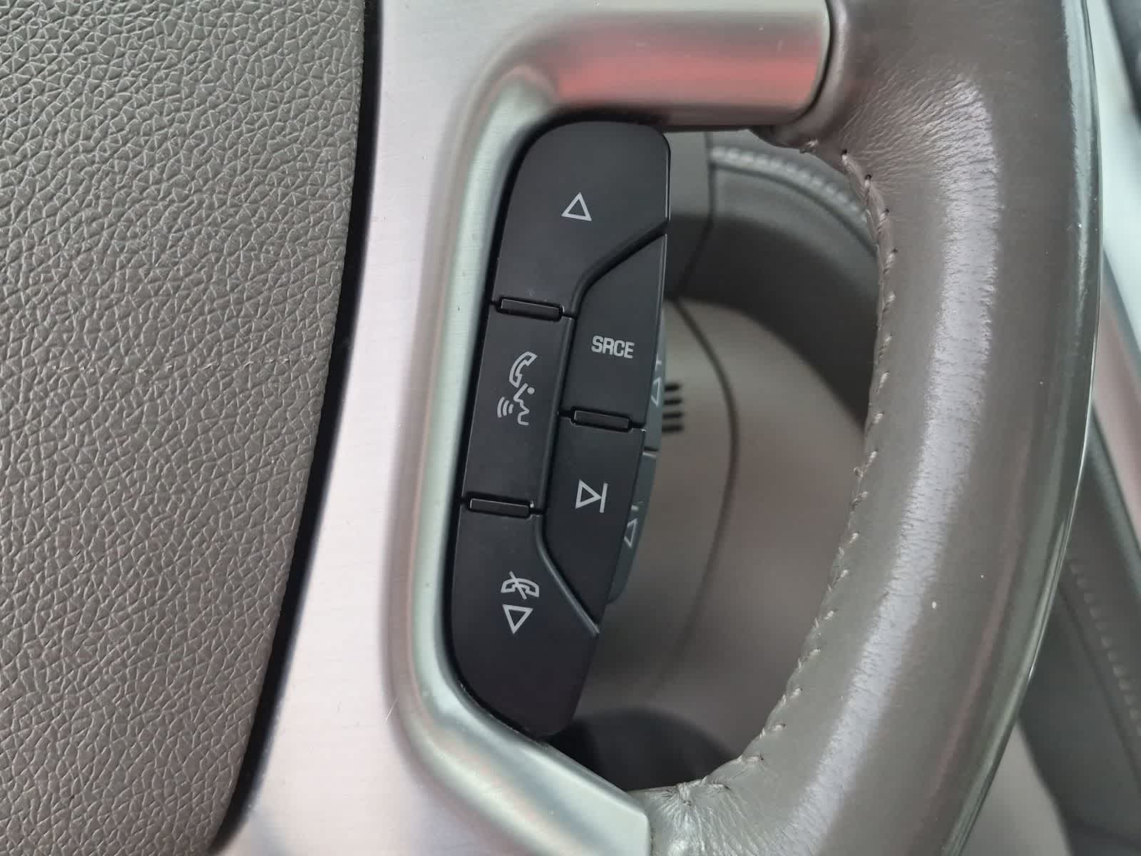 Thumbnail: 2017 GMC Acadia - 34