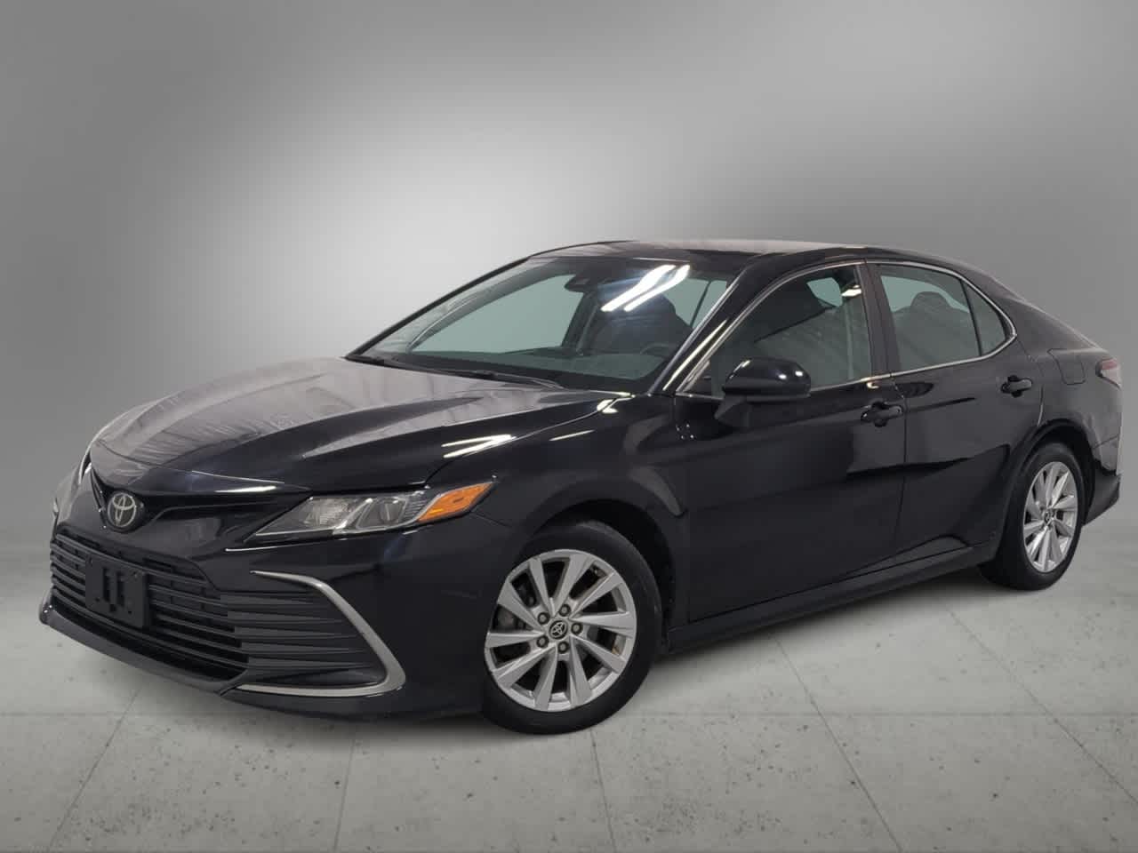 Thumbnail: 2021 Toyota Camry - 1