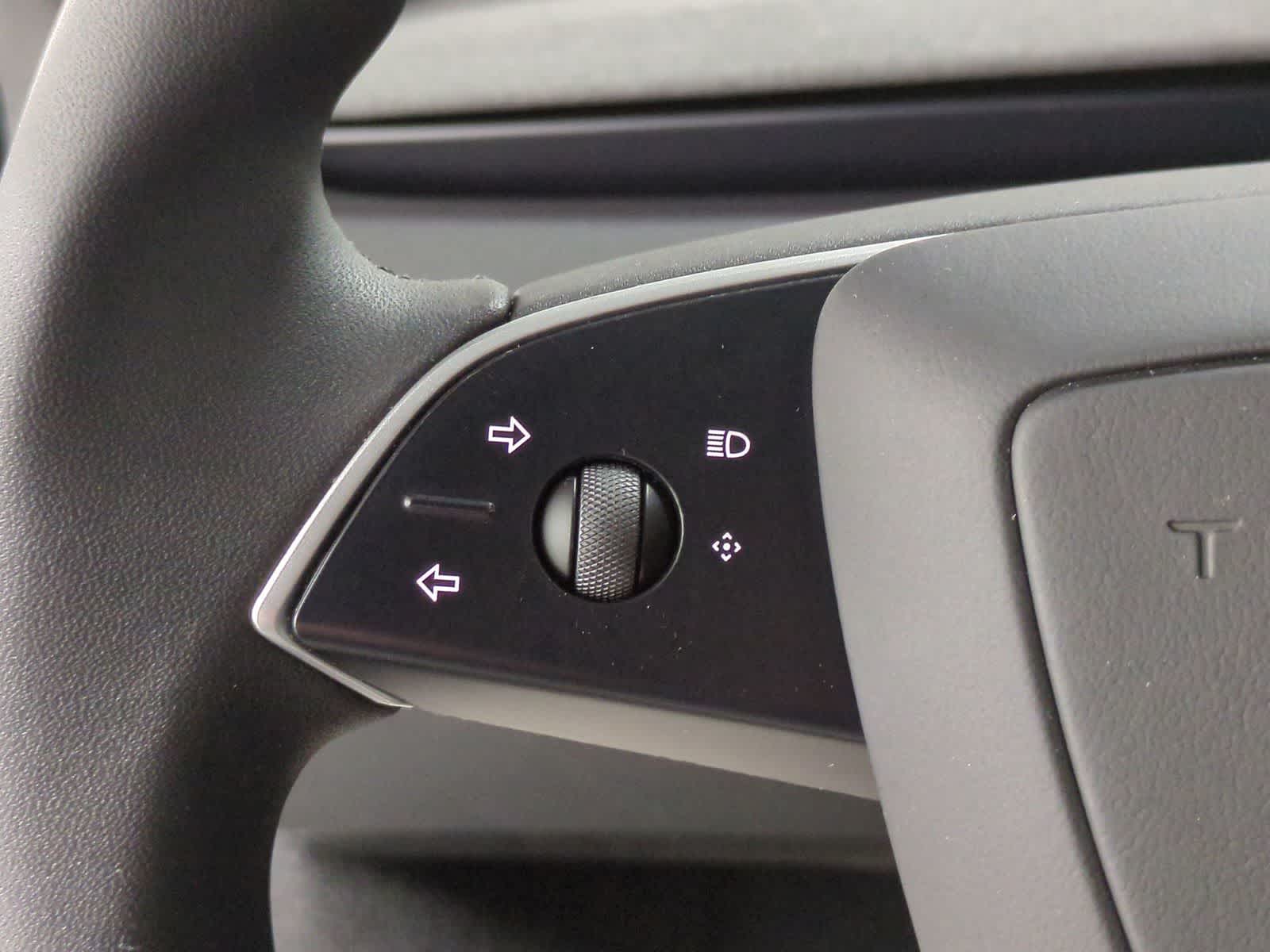 Thumbnail: 2025 Tesla Model 3 - 27