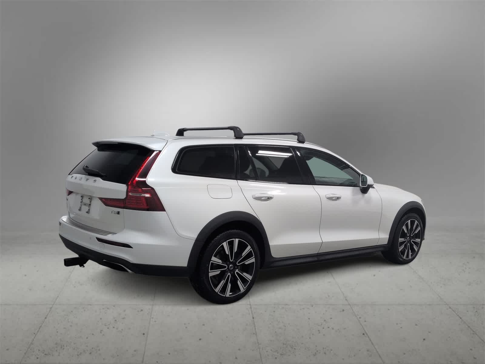 Thumbnail: 2021 Volvo S60 - 8