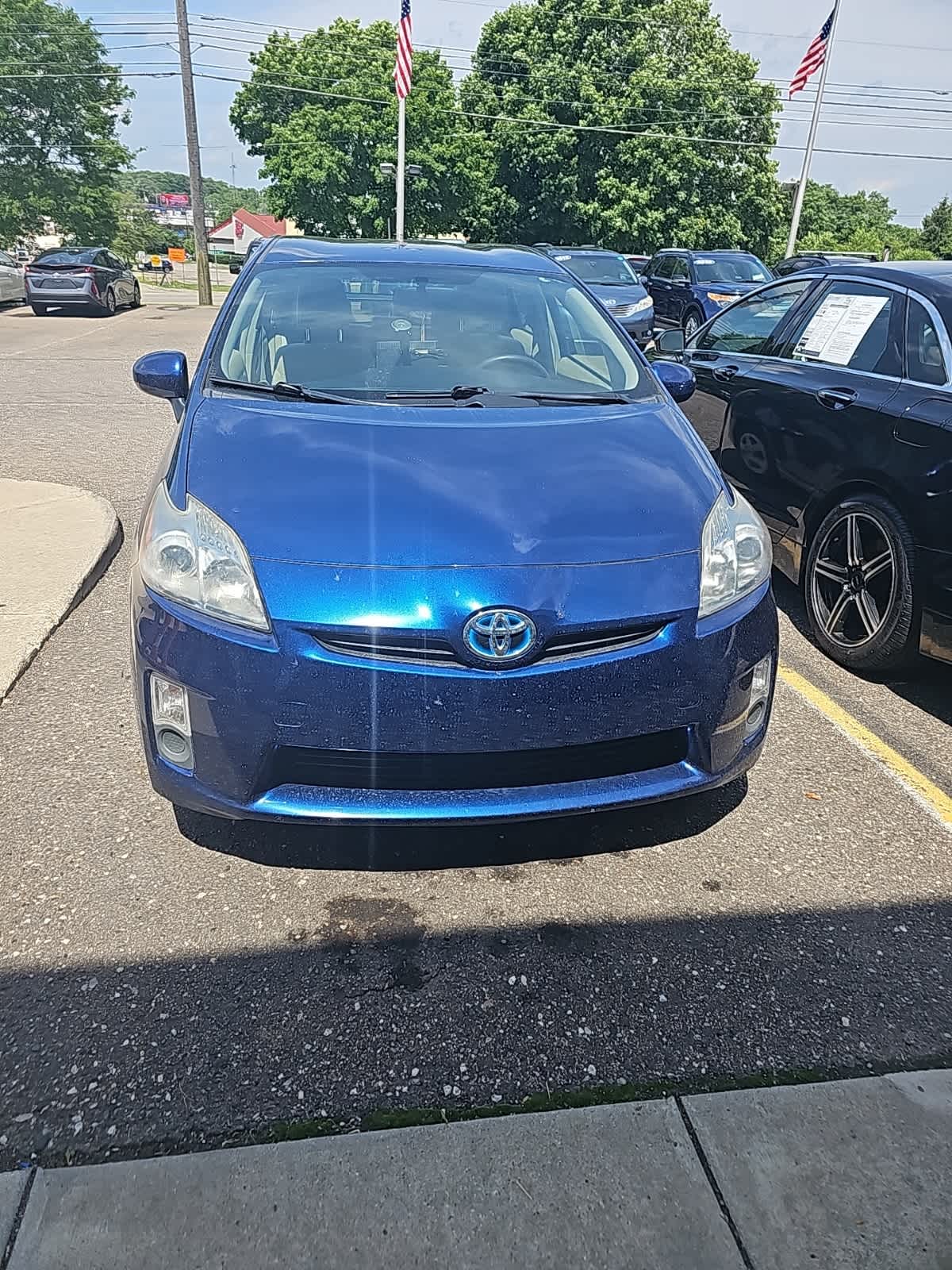 Thumbnail: 2011 Toyota Prius - 2