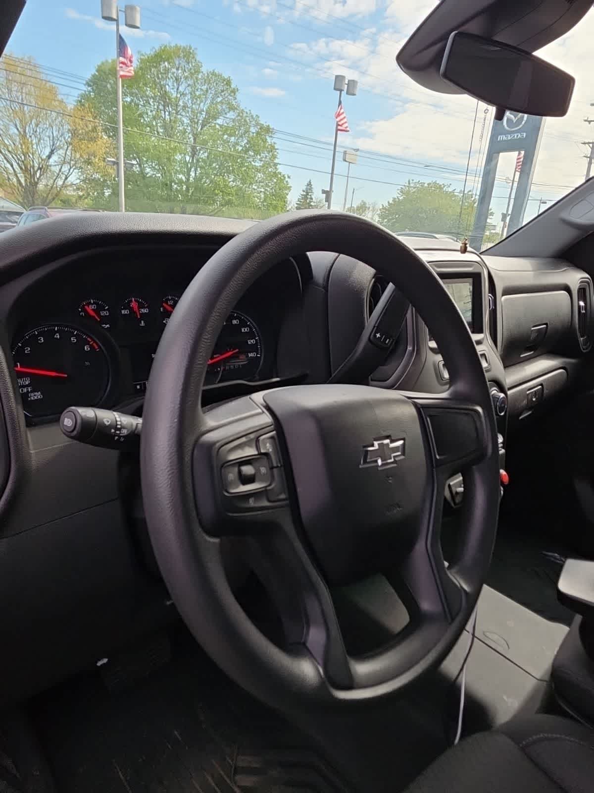 Thumbnail: 2022 Chevrolet Silverado 1500 - 6