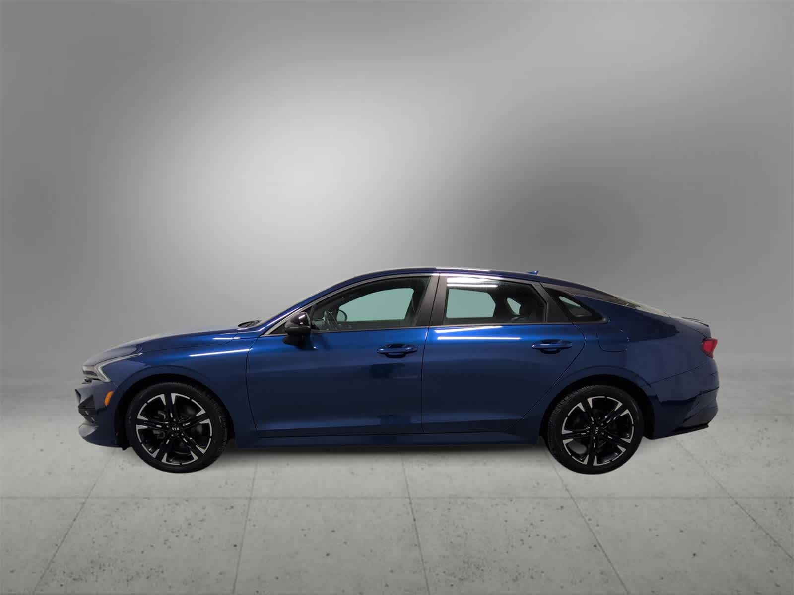 Thumbnail: 2021 Kia K5 - 5