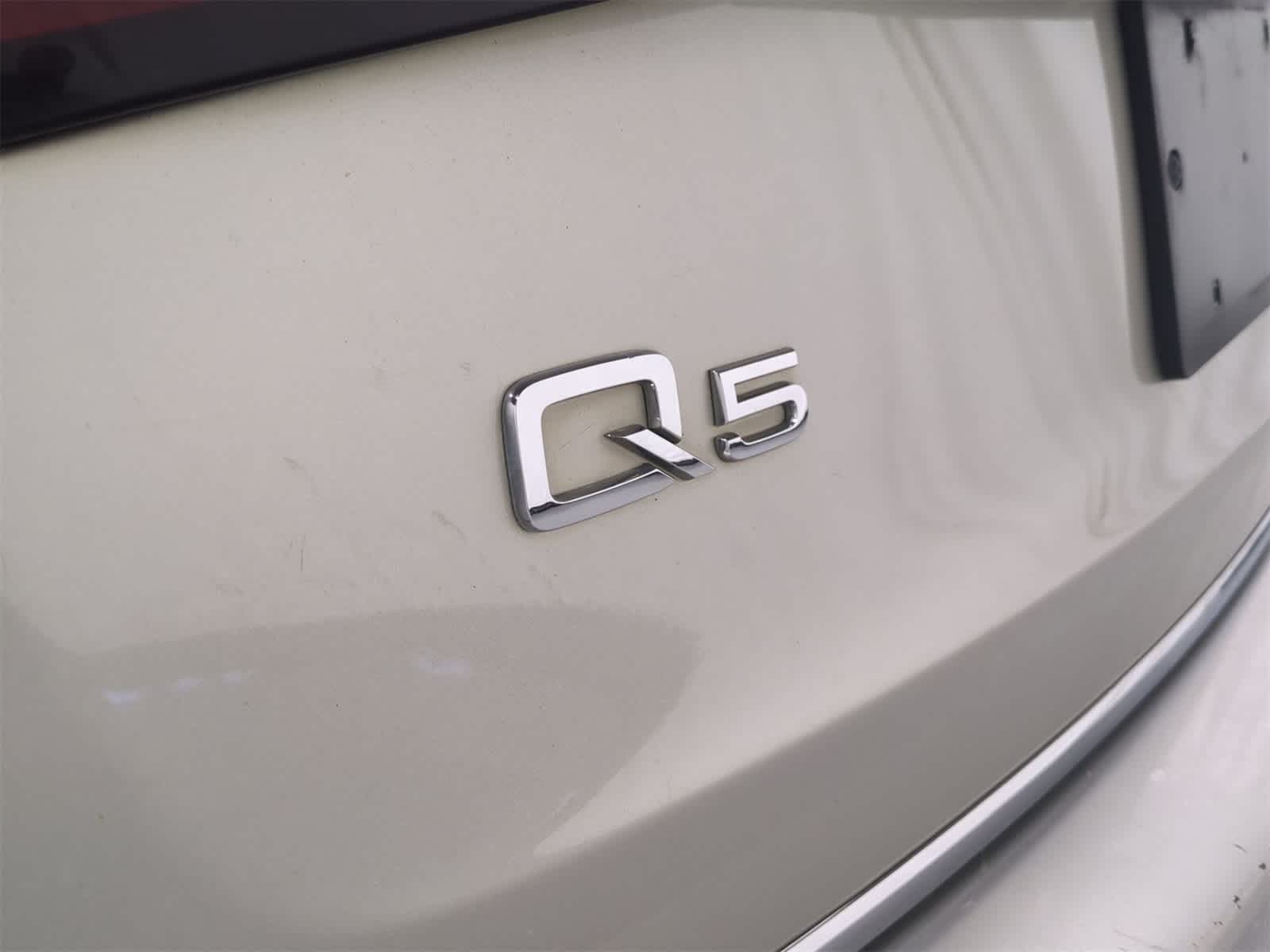 Thumbnail: 2016 Audi Q5 - 13