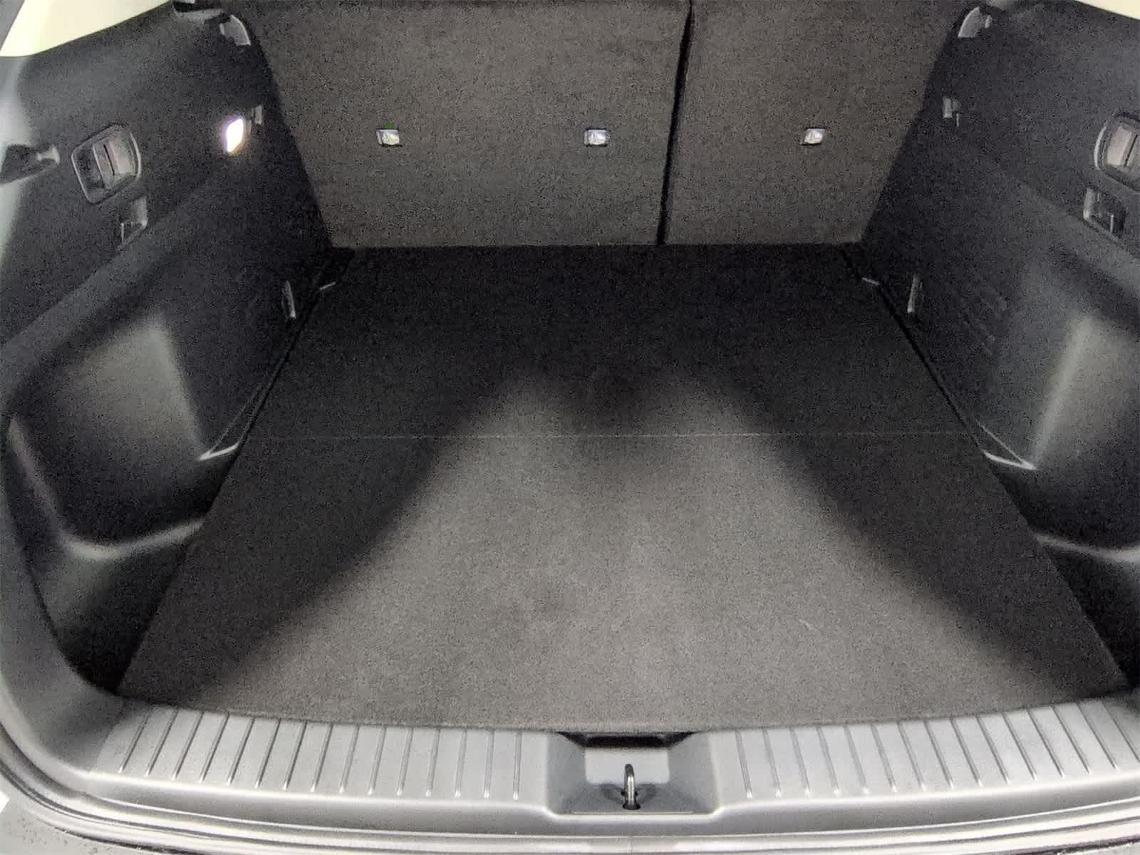 Thumbnail: 2025 Mazda CX-50 - 29