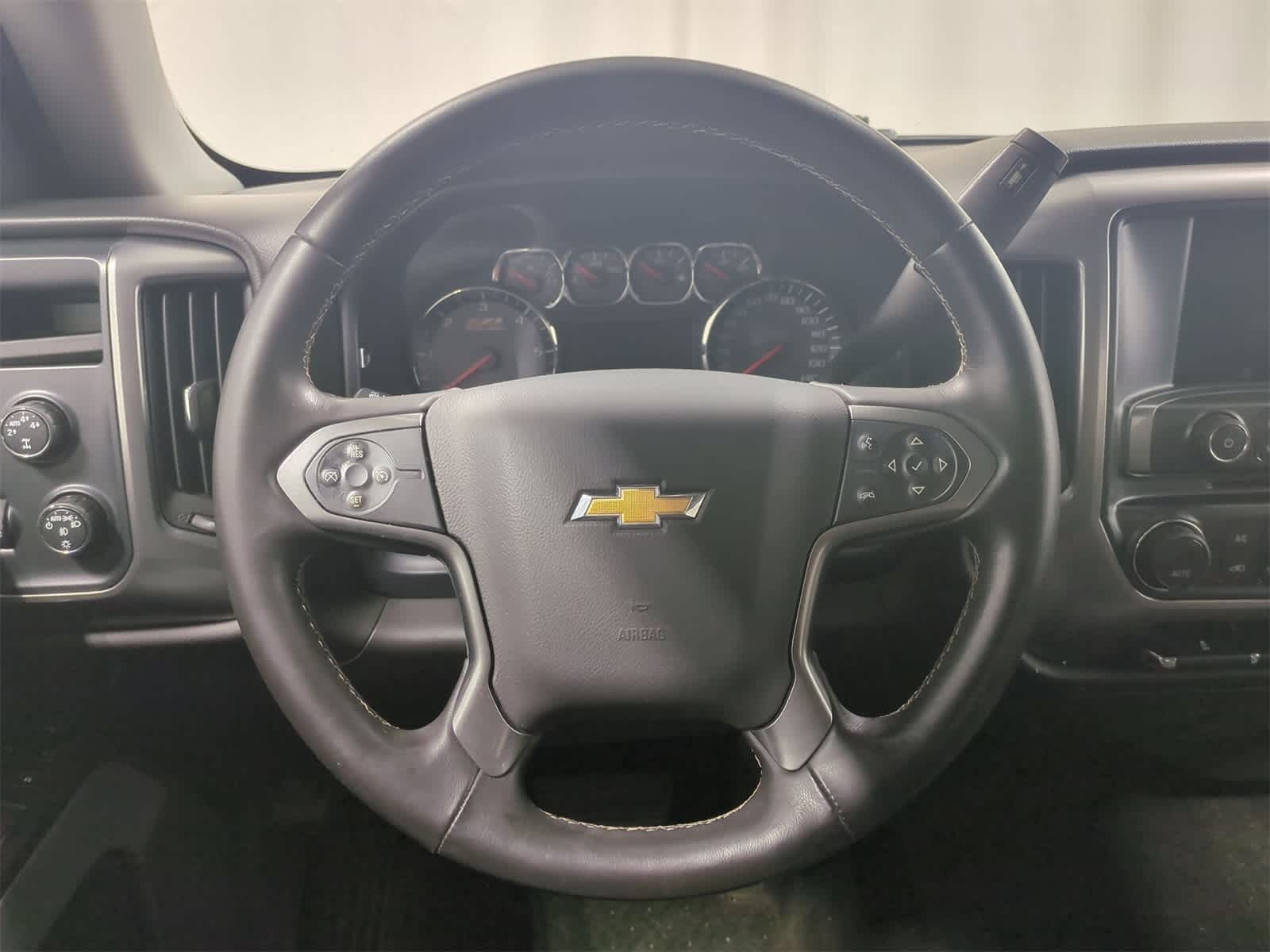 Thumbnail: 2014 Chevrolet Silverado 1500 - 23