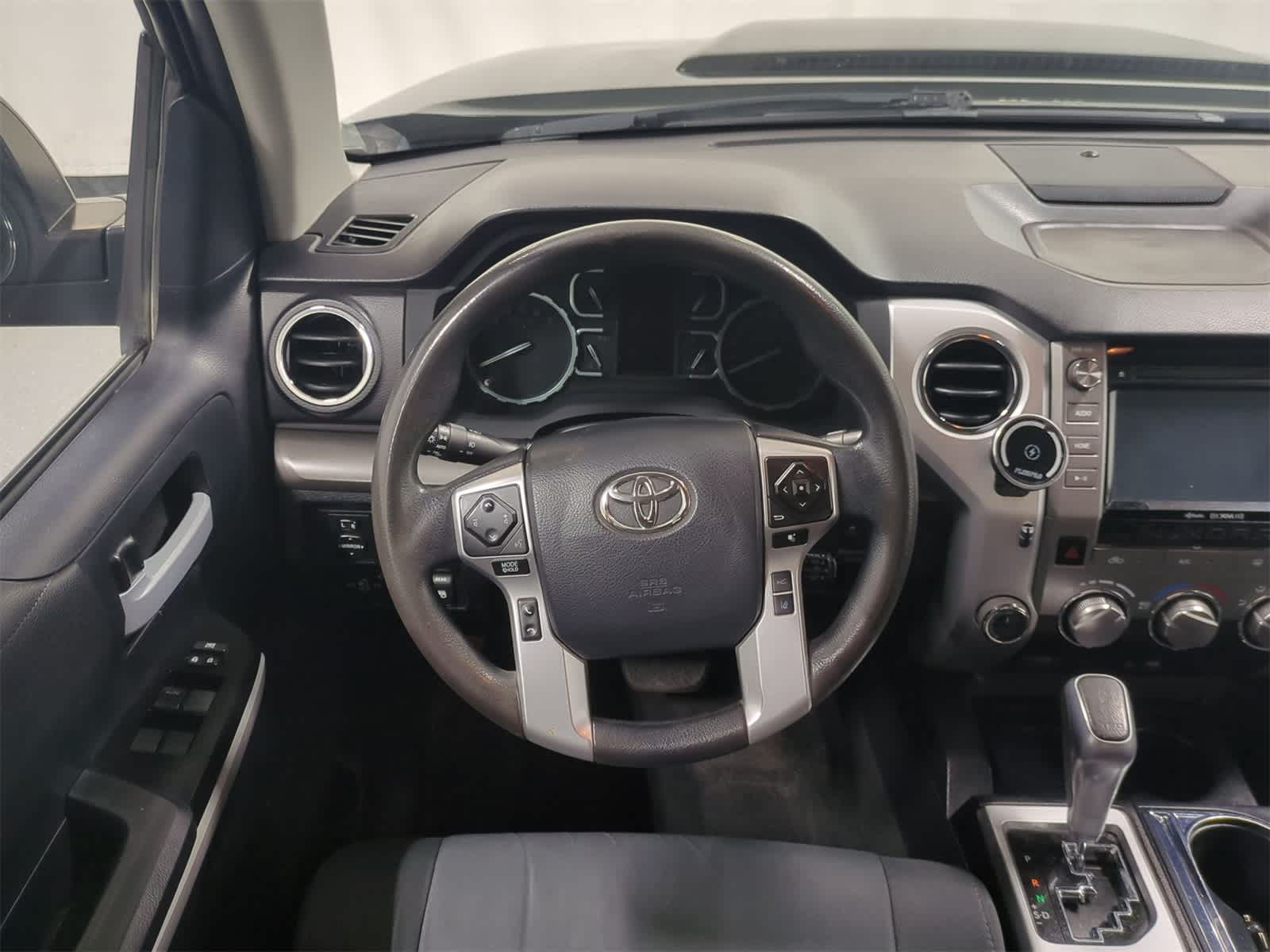 Thumbnail: 2019 Toyota Tundra - 23