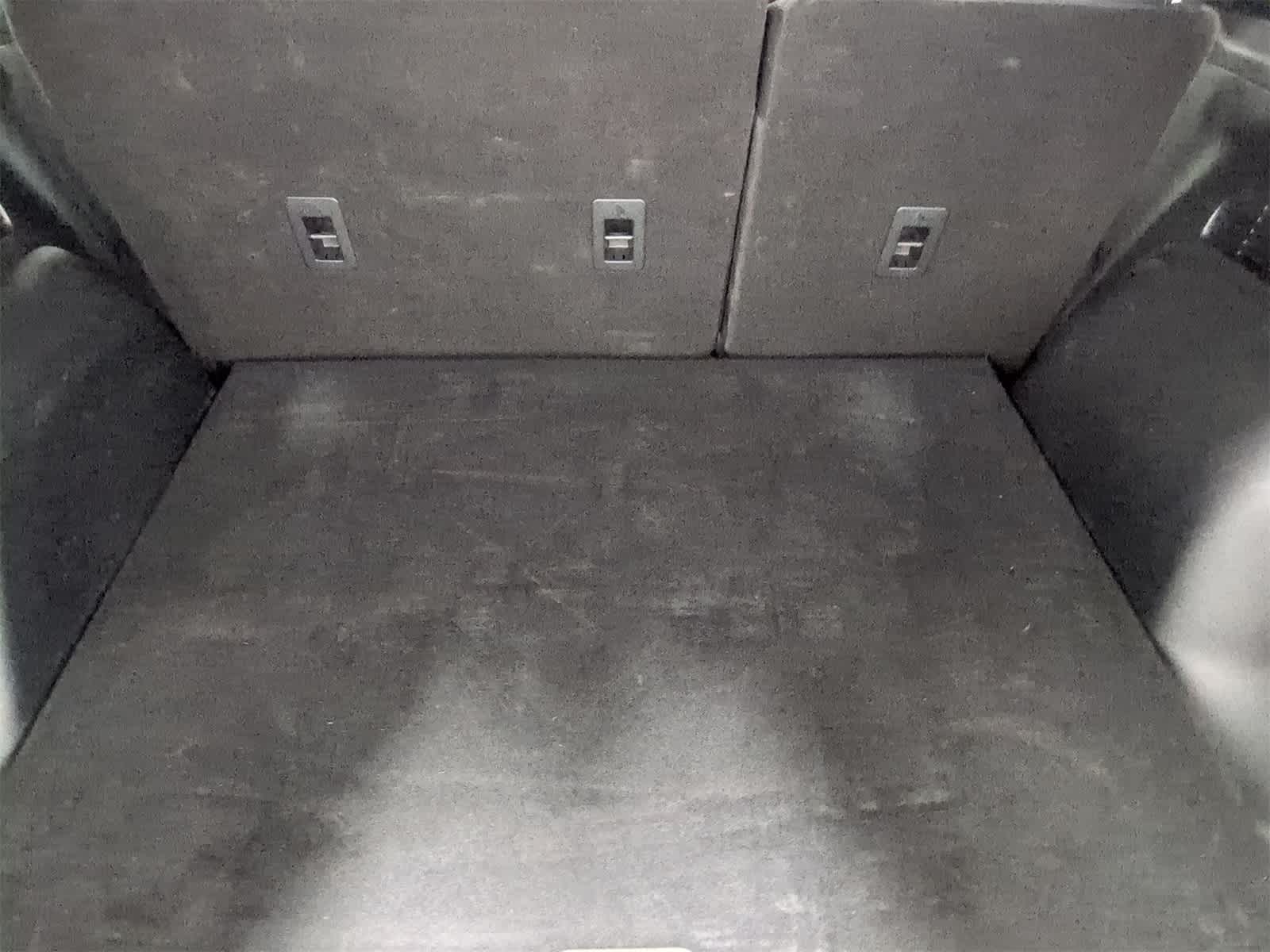 Thumbnail: 2021 Ford Escape - 33