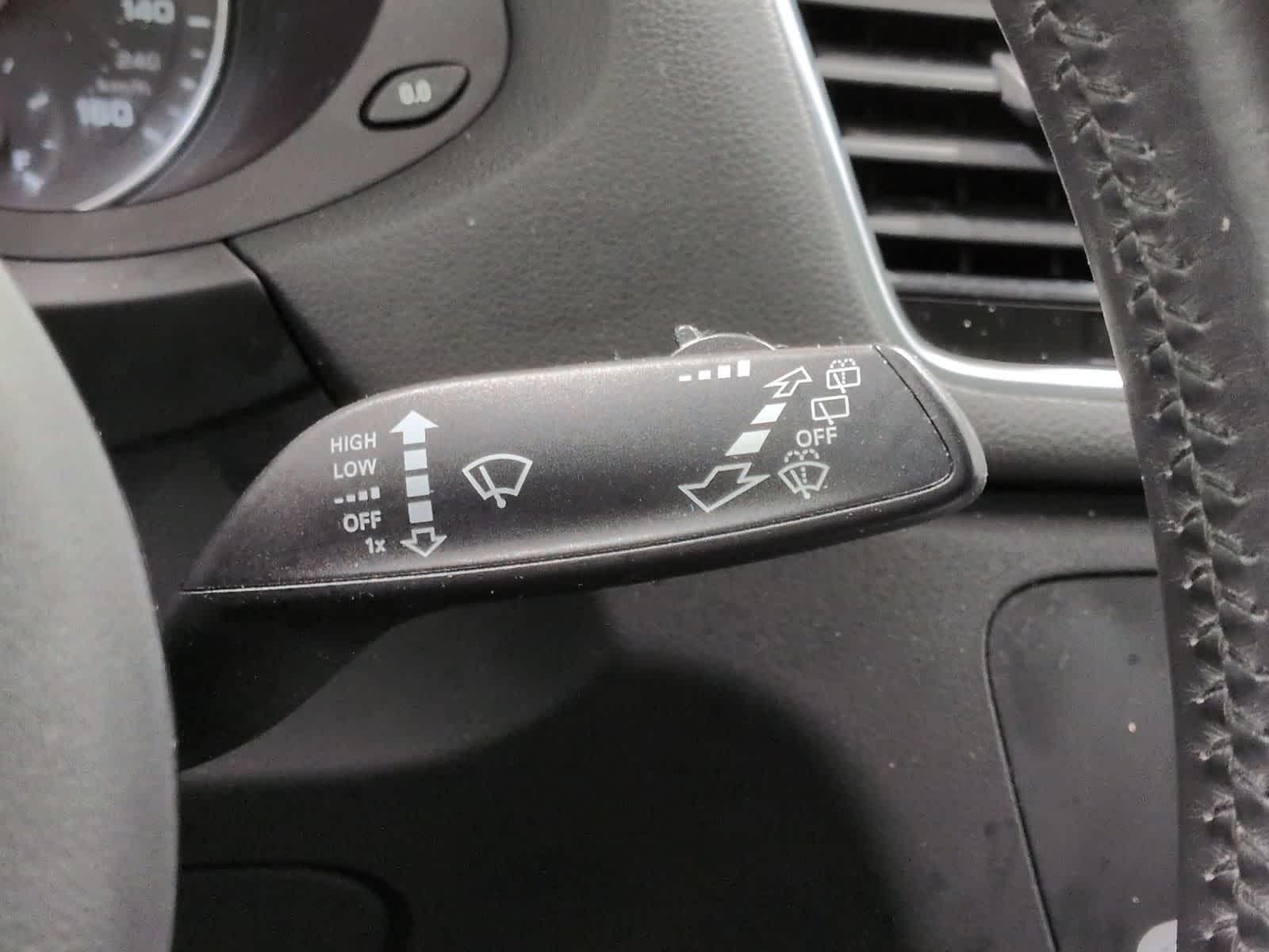 Thumbnail: 2016 Audi Q3 - 30