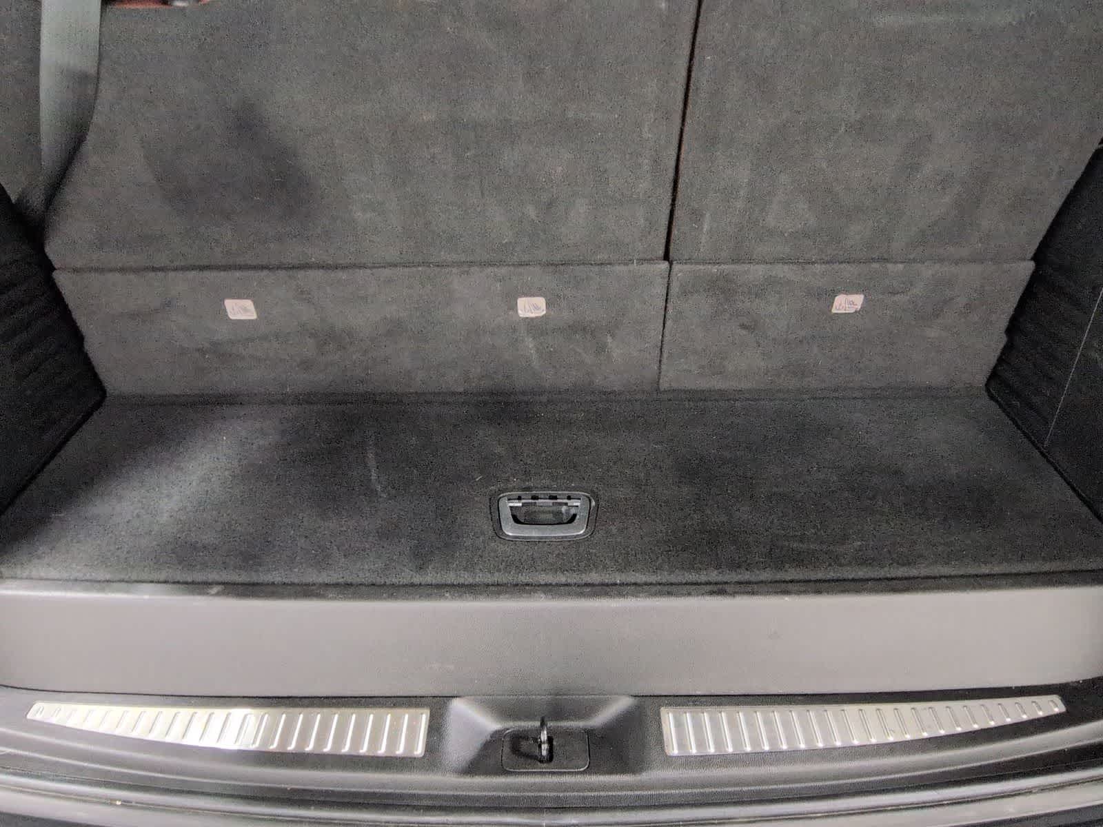 Thumbnail: 2018 Cadillac Escalade - 35