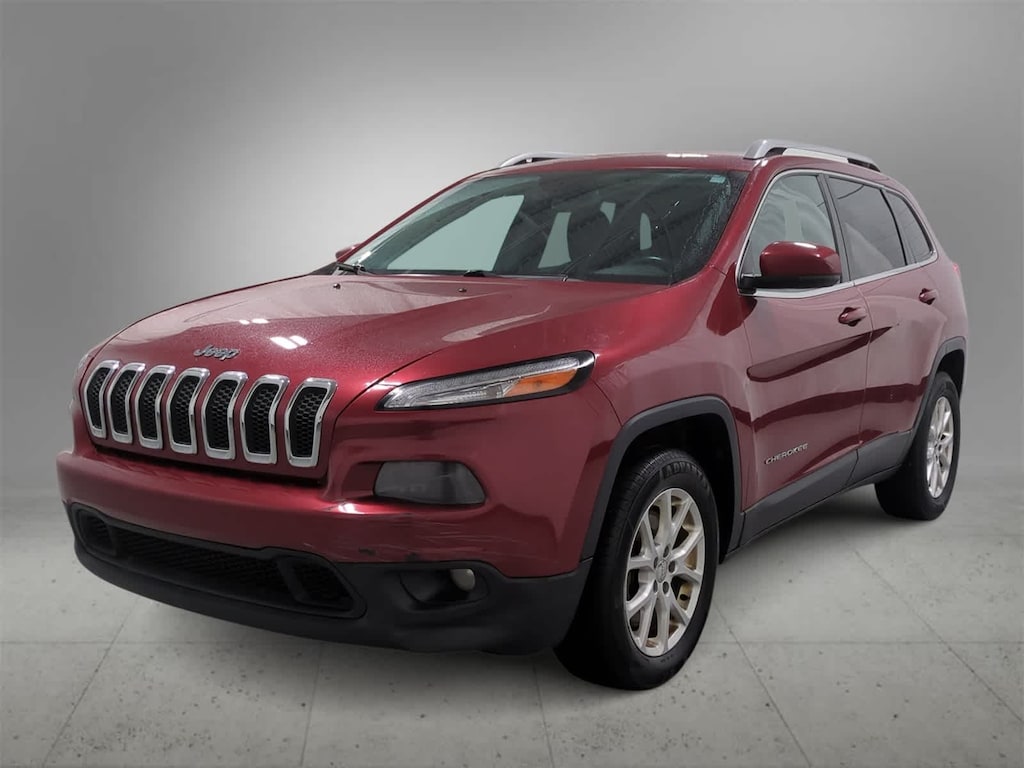 Used 2015 Jeep Cherokee Latitude 4x4 SUV