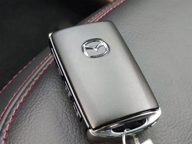 Thumbnail: 2025 Mazda CX-5 - 32