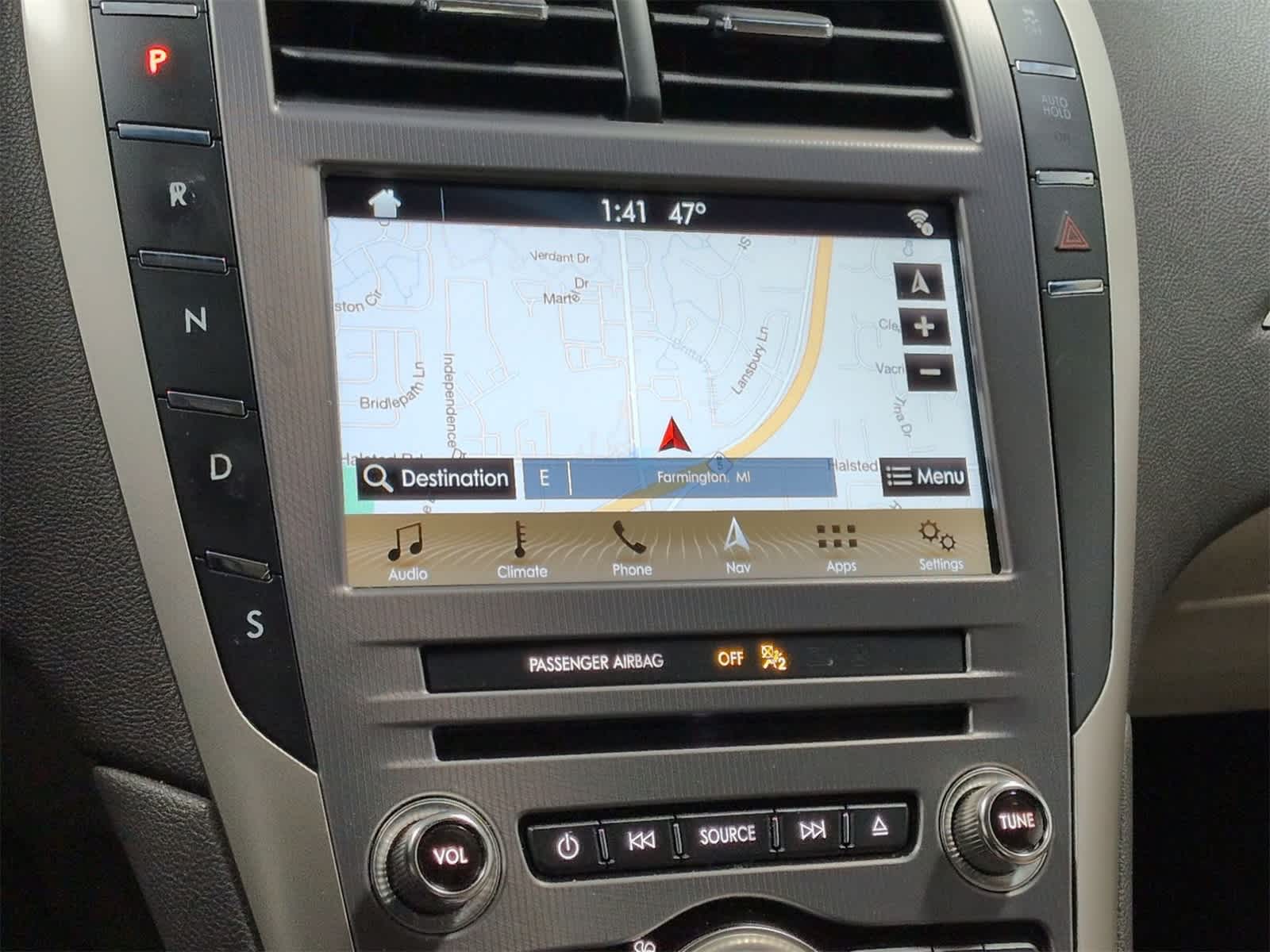 Thumbnail: 2017 Lincoln MKZ - 31