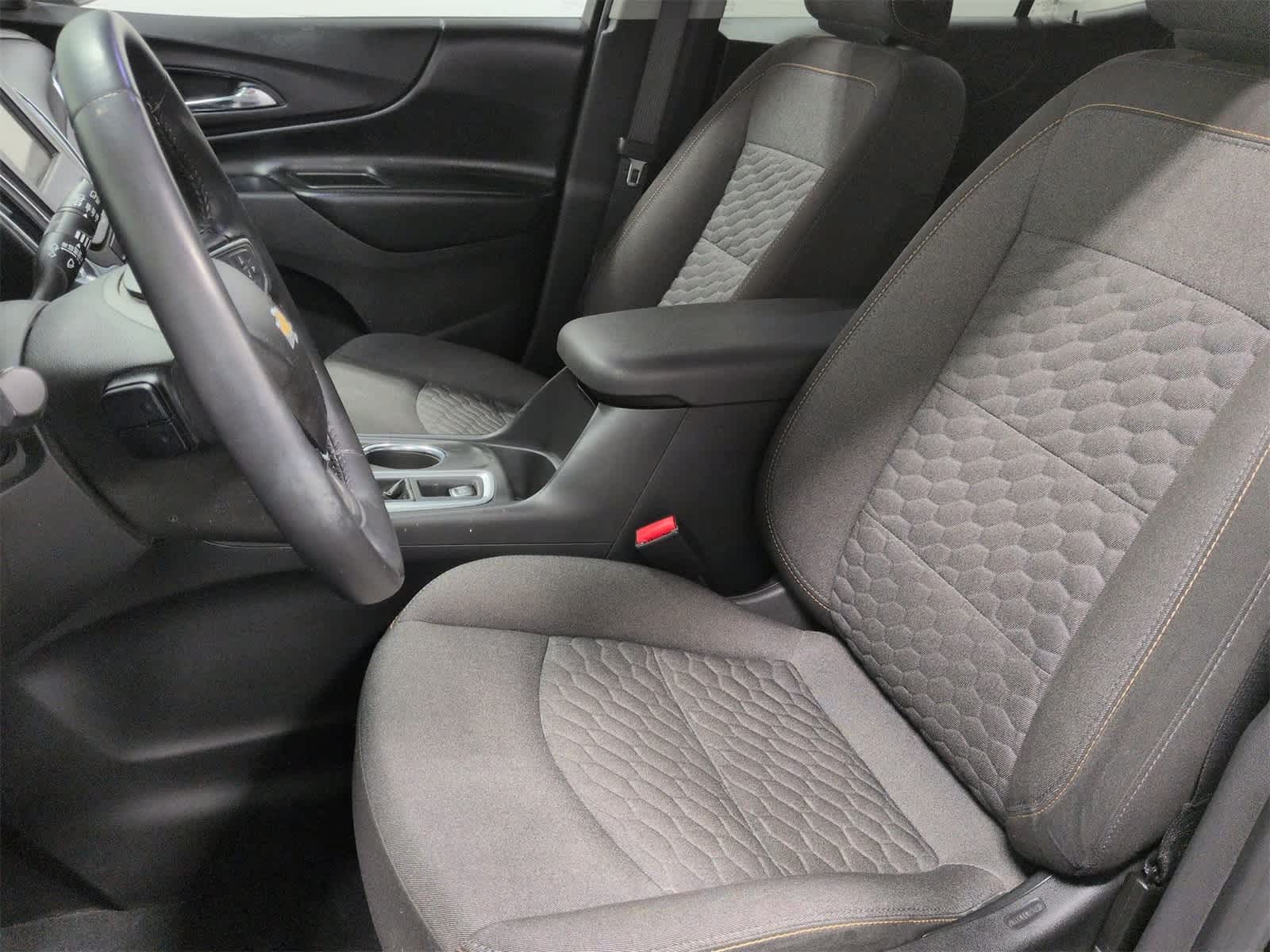 Thumbnail: 2019 Chevrolet Equinox - 17