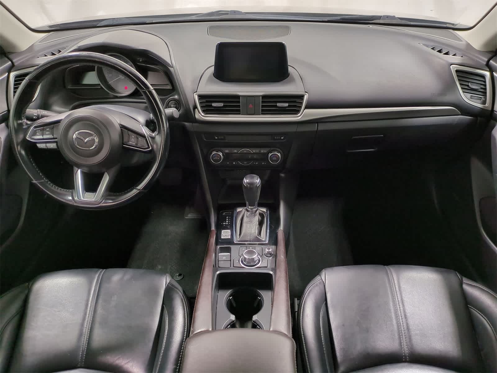 Thumbnail: 2018 Mazda Mazda3 - 14