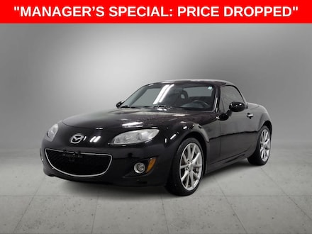 Pre-owned 2009 Mazda Mazda MX-5 Miata Grand Touring Convertible in Farmington Hills, MI