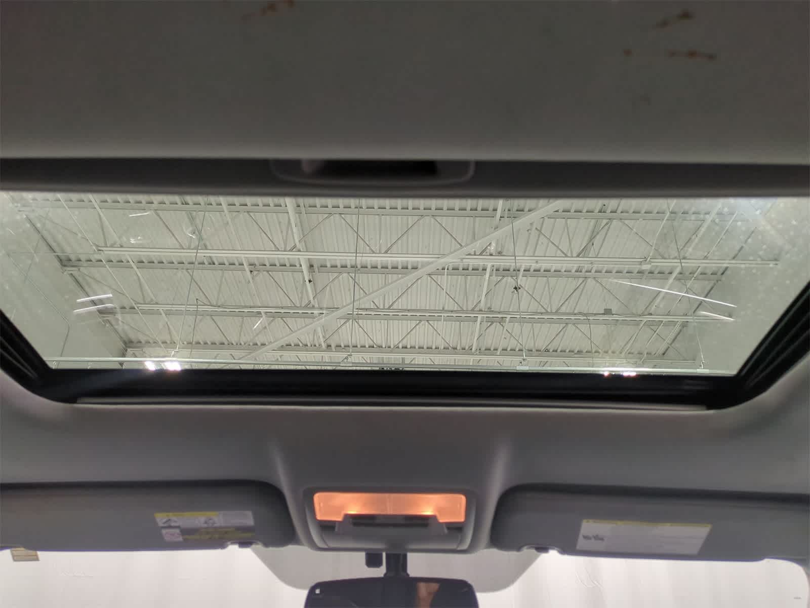 Thumbnail: 2016 Toyota Highlander - 23