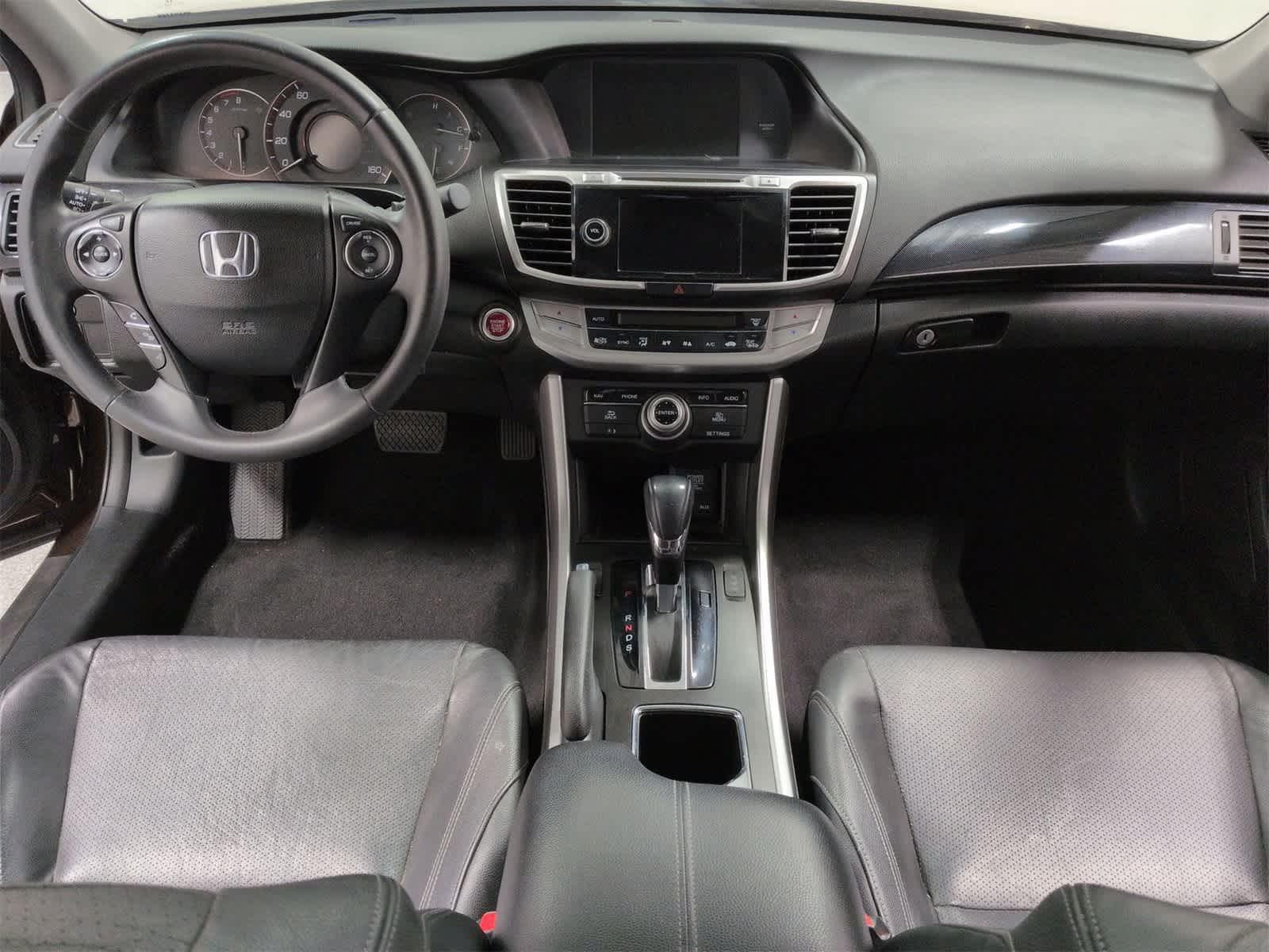 Thumbnail: 2015 Honda Accord - 16
