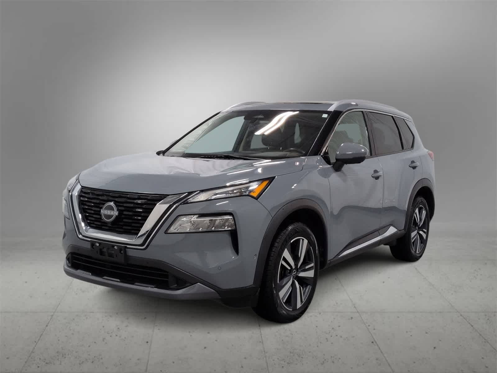 2023 Nissan Rogue SL photo 3