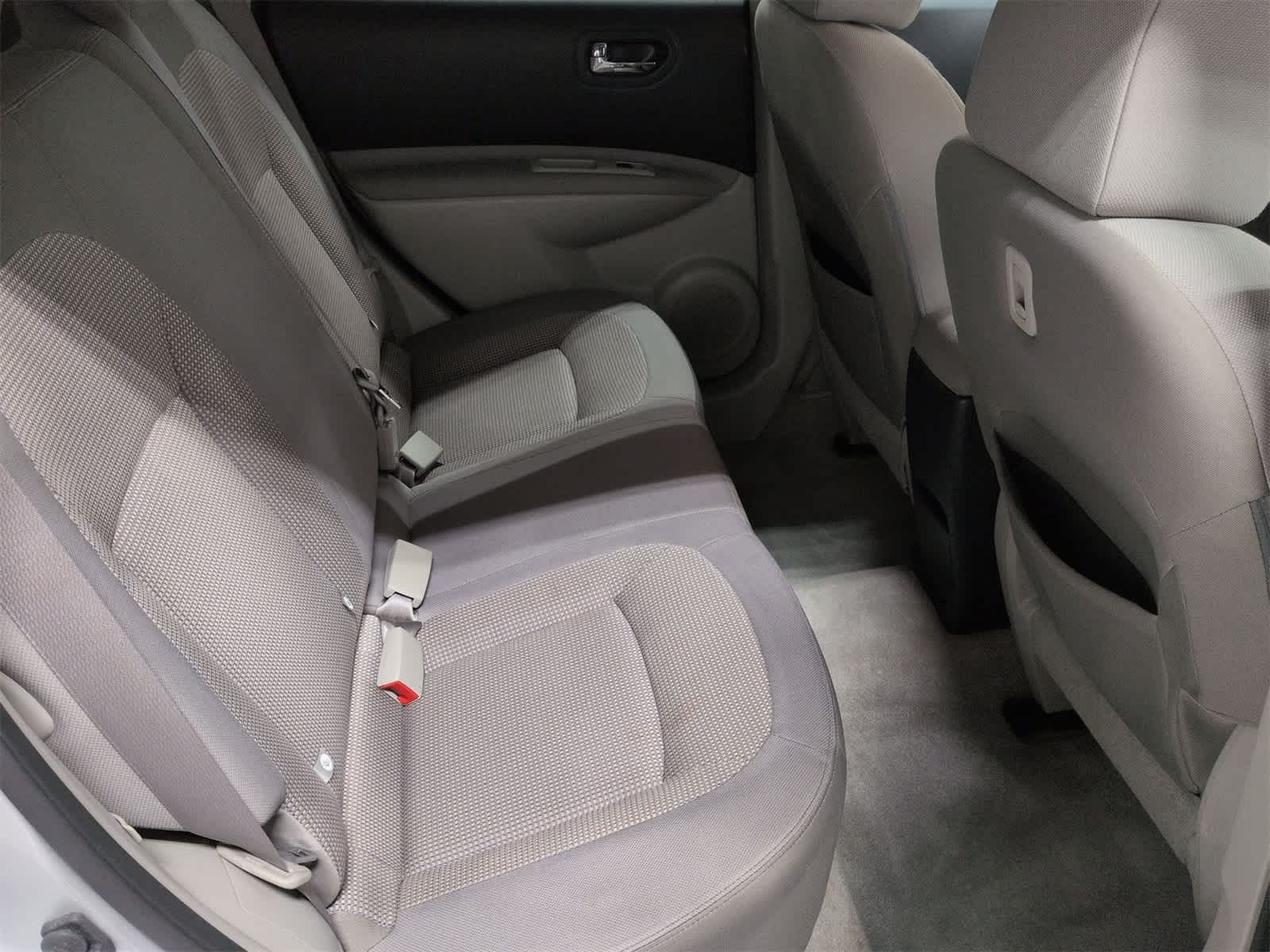 Thumbnail: 2013 Nissan Rogue - 21