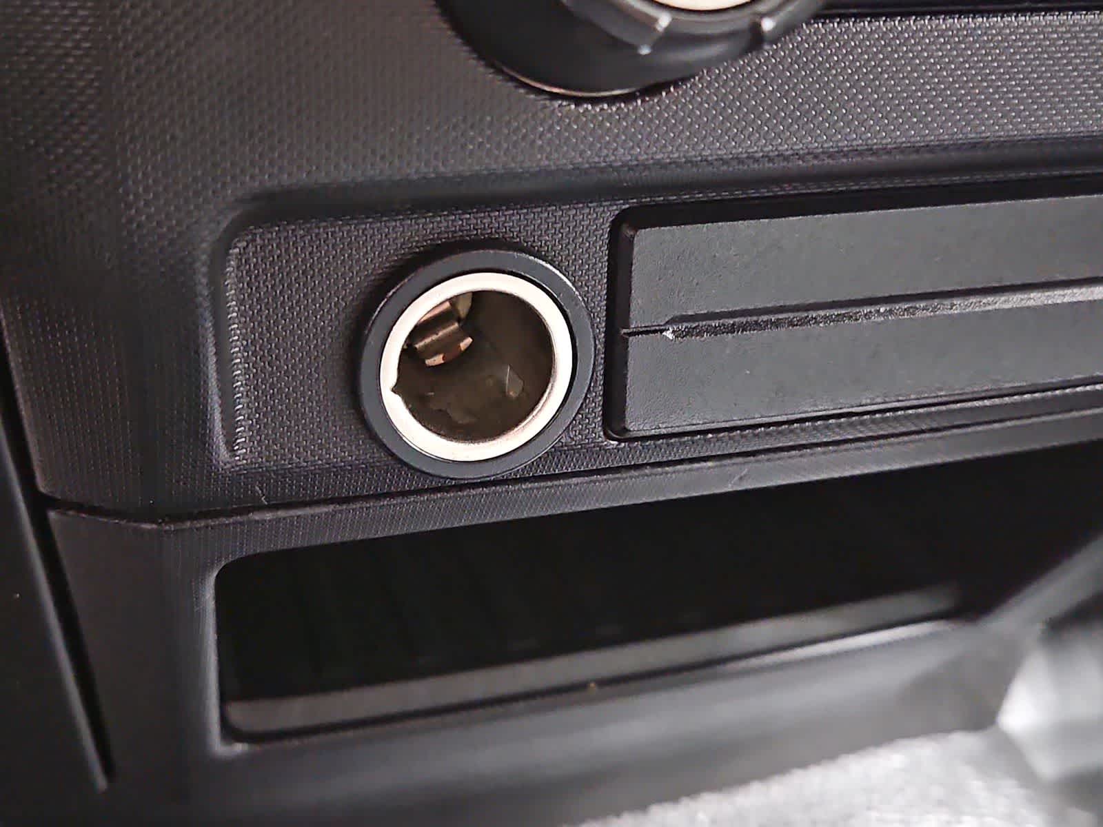 Thumbnail: 2011 Ford F-150 - 25