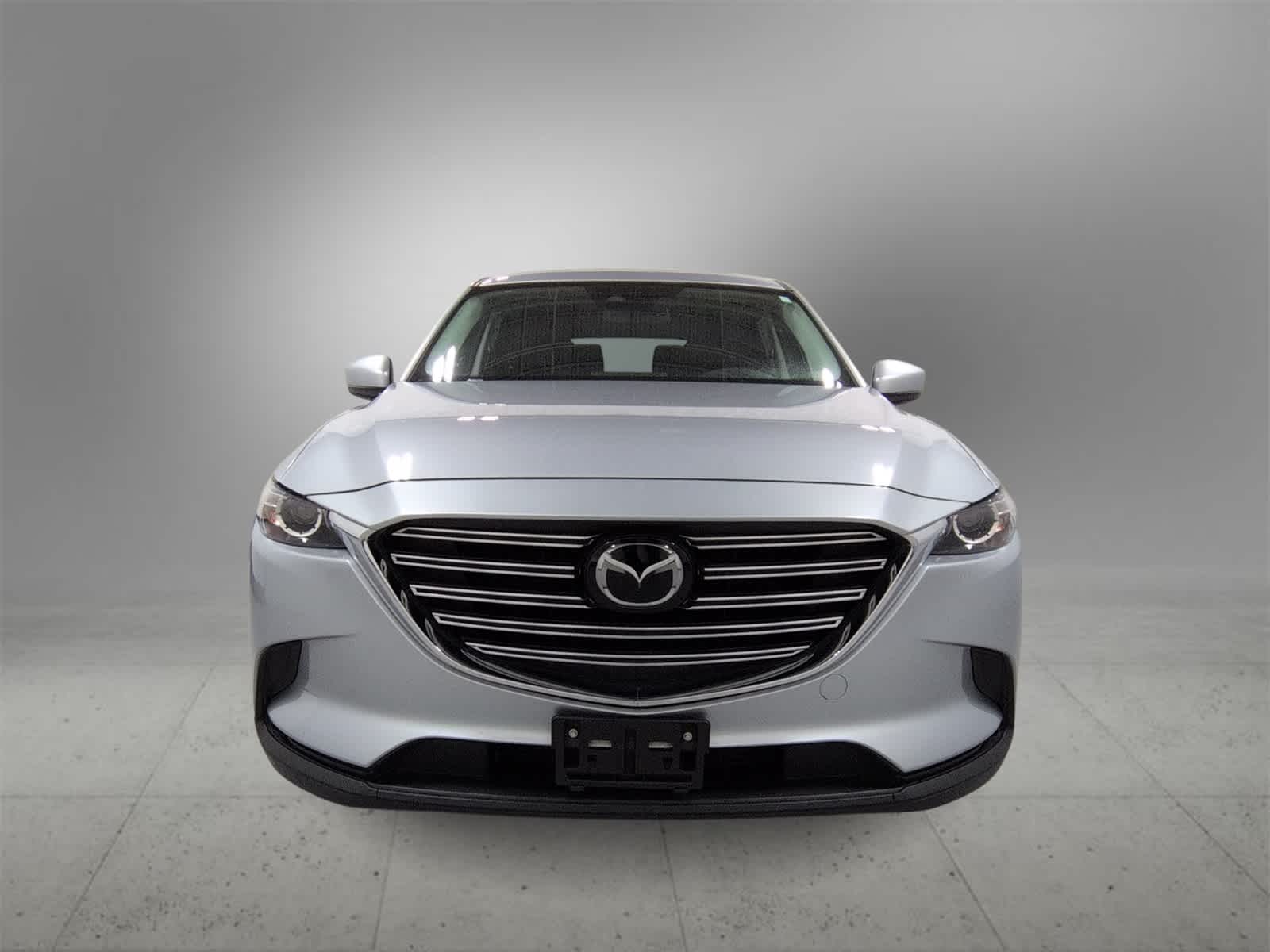 2023 Mazda CX-9 Touring photo 3