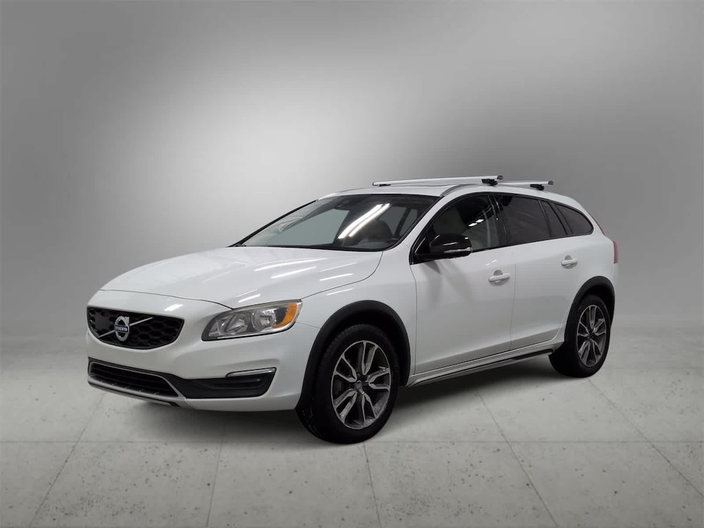 Used 2017 Volvo V60 Cross Country T5 AWD Wagon