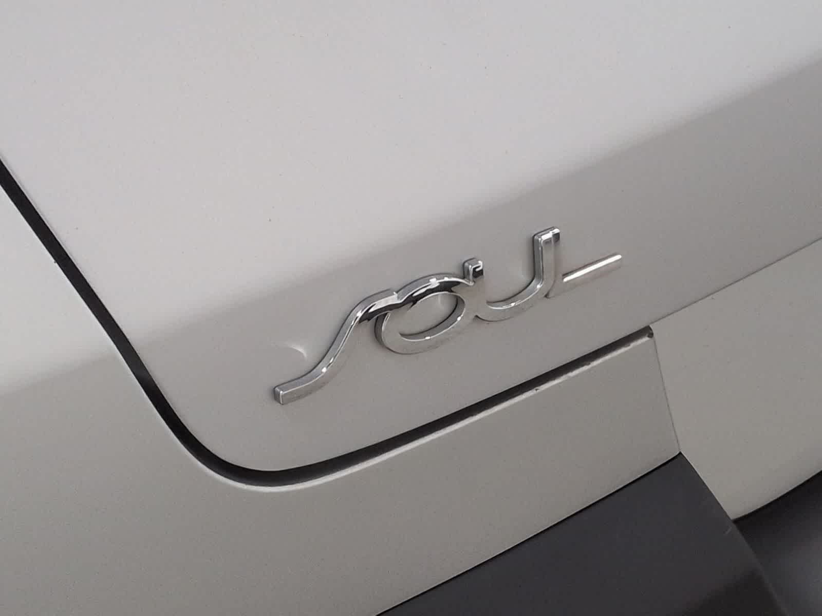 Thumbnail: 2020 Kia Soul - 13