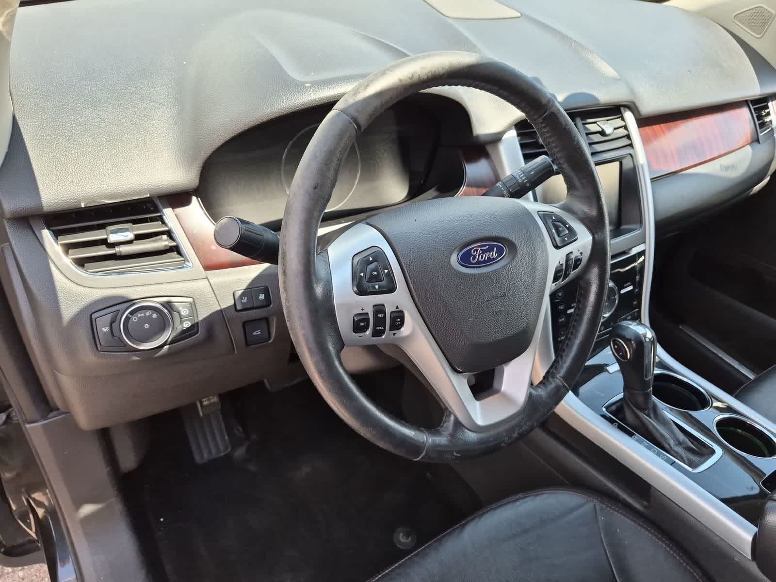 Thumbnail: 2013 Ford Edge - 10