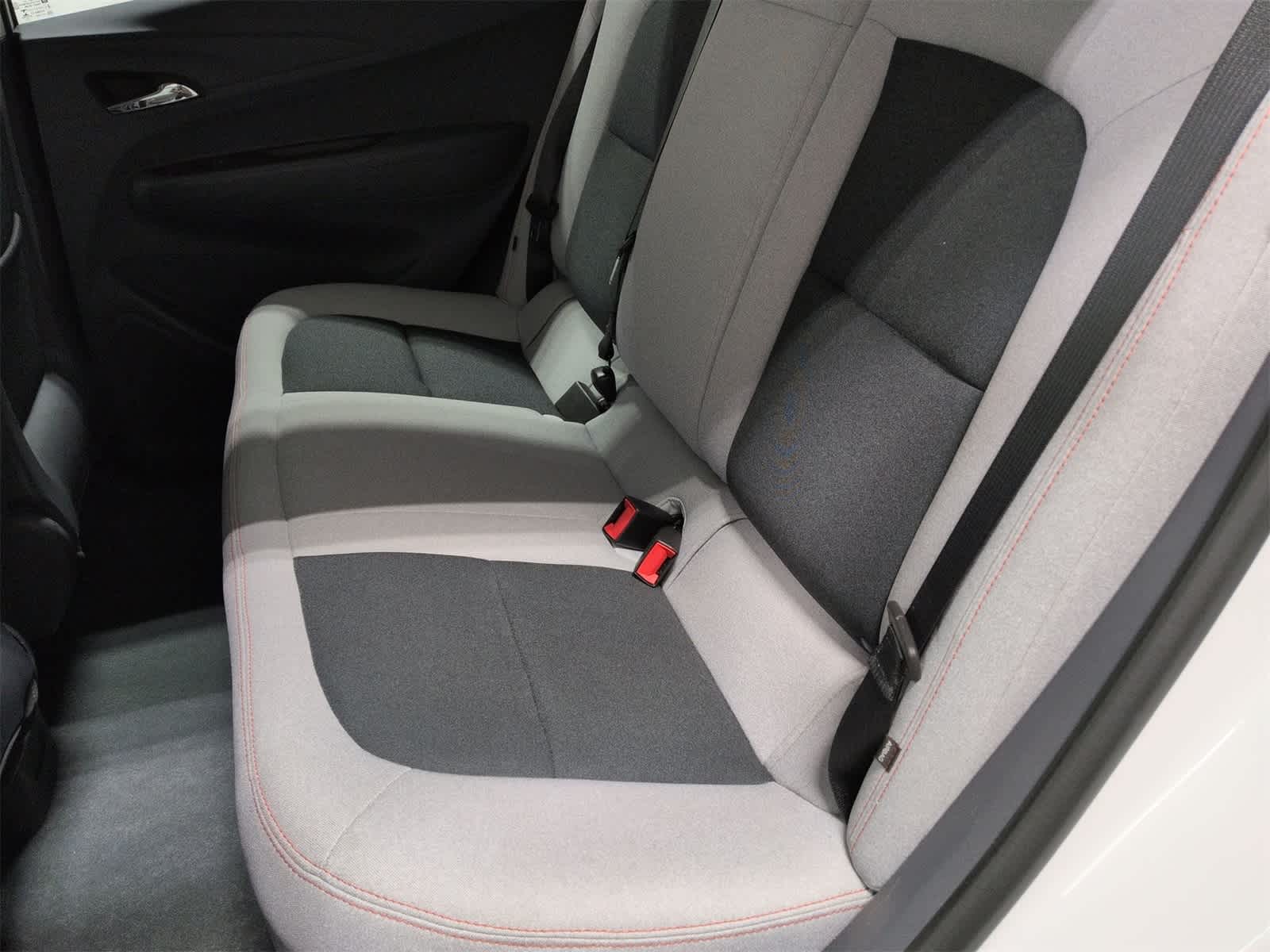 Thumbnail: 2017 Chevrolet Bolt EV - 20