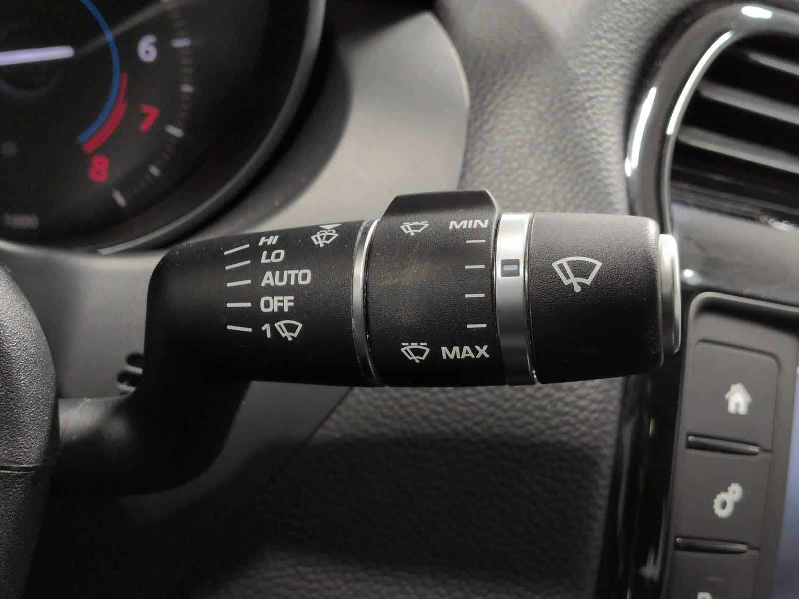 Thumbnail: 2018 Jaguar XE - 28