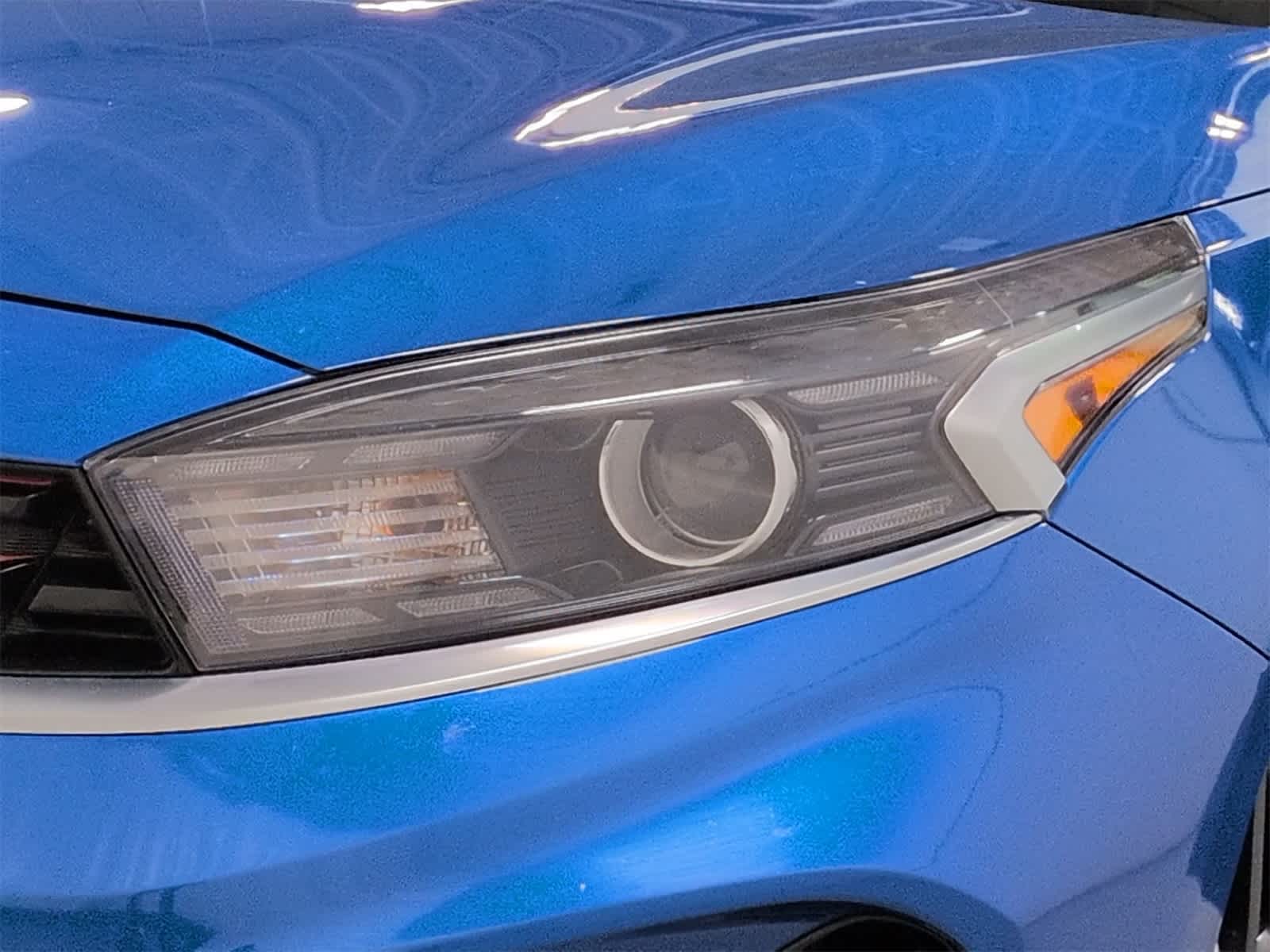 2023 Kia Forte GT-Line photo 3