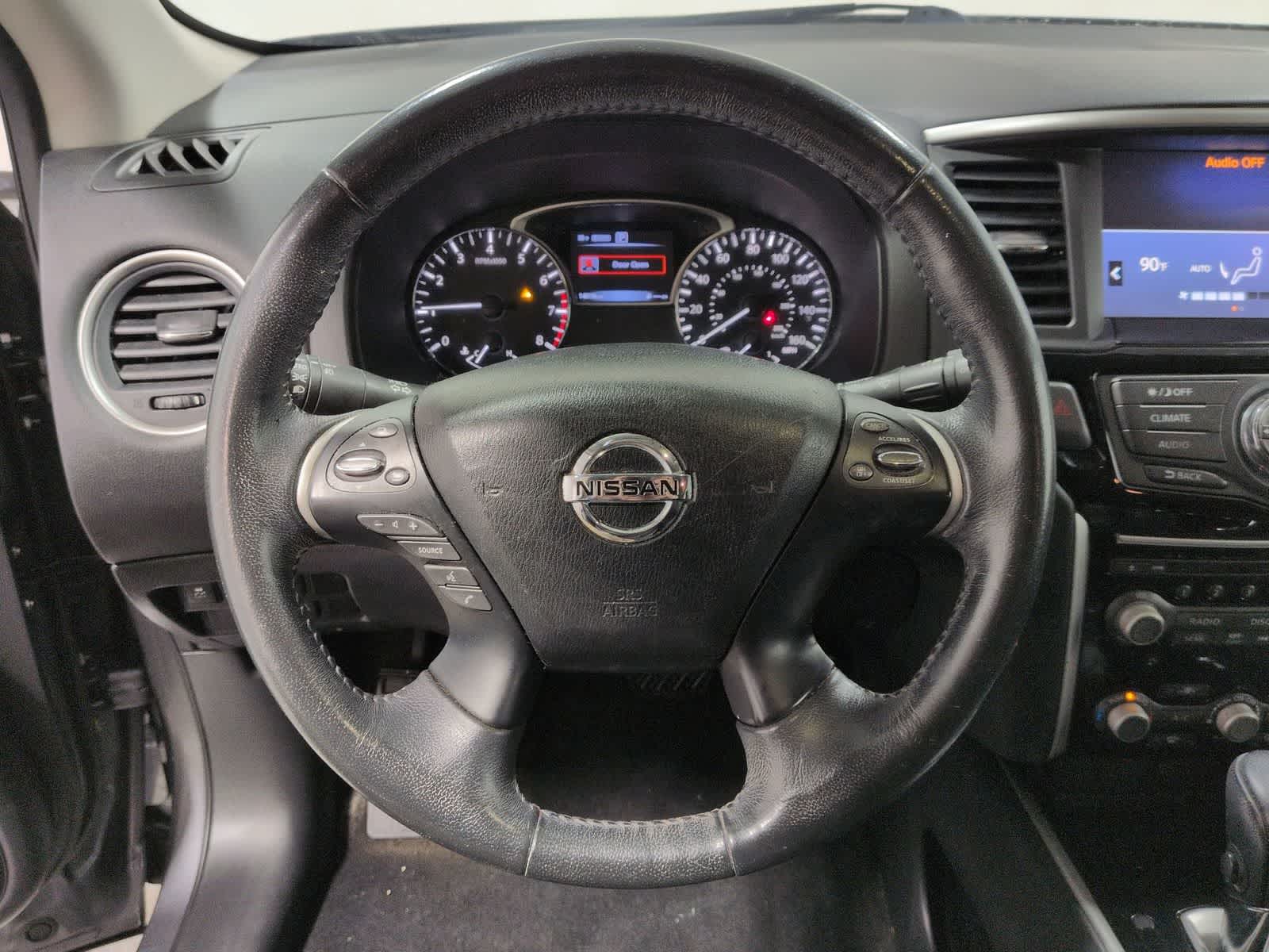 Thumbnail: 2017 Nissan Pathfinder - 23