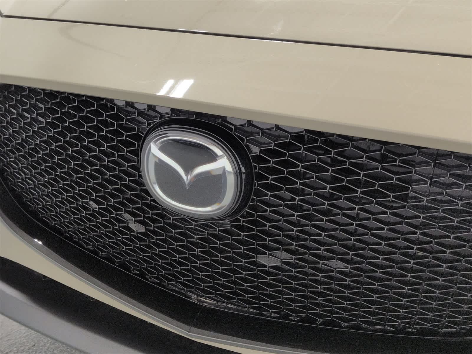 Thumbnail: 2025 Mazda Mazda3 - 12