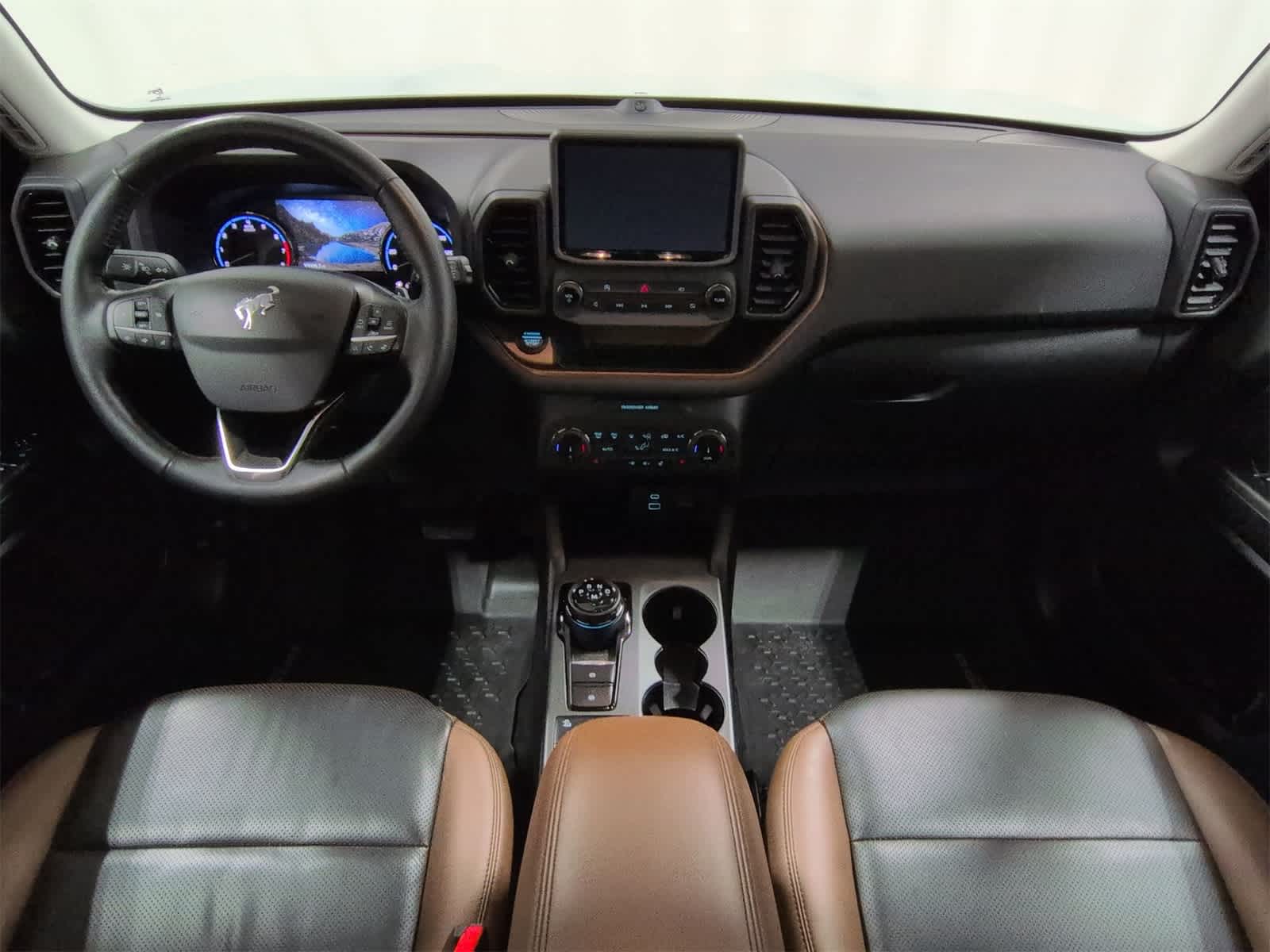 Thumbnail: 2022 Ford Bronco Sport - 16