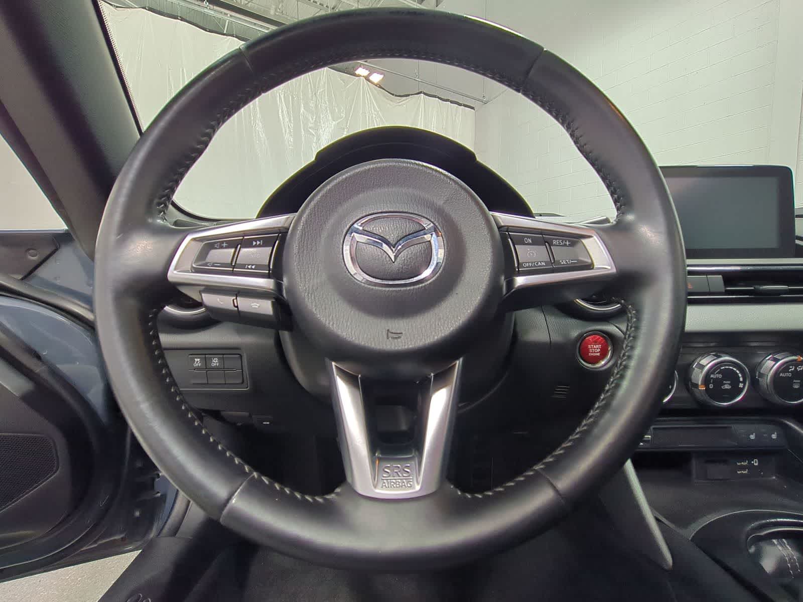 Thumbnail: 2021 Mazda MX-5 Miata - 18