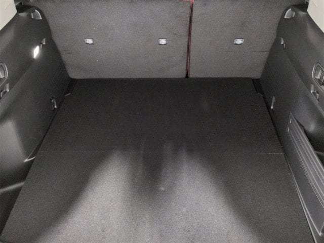 Thumbnail: 2026 Mazda CX-50 - 37